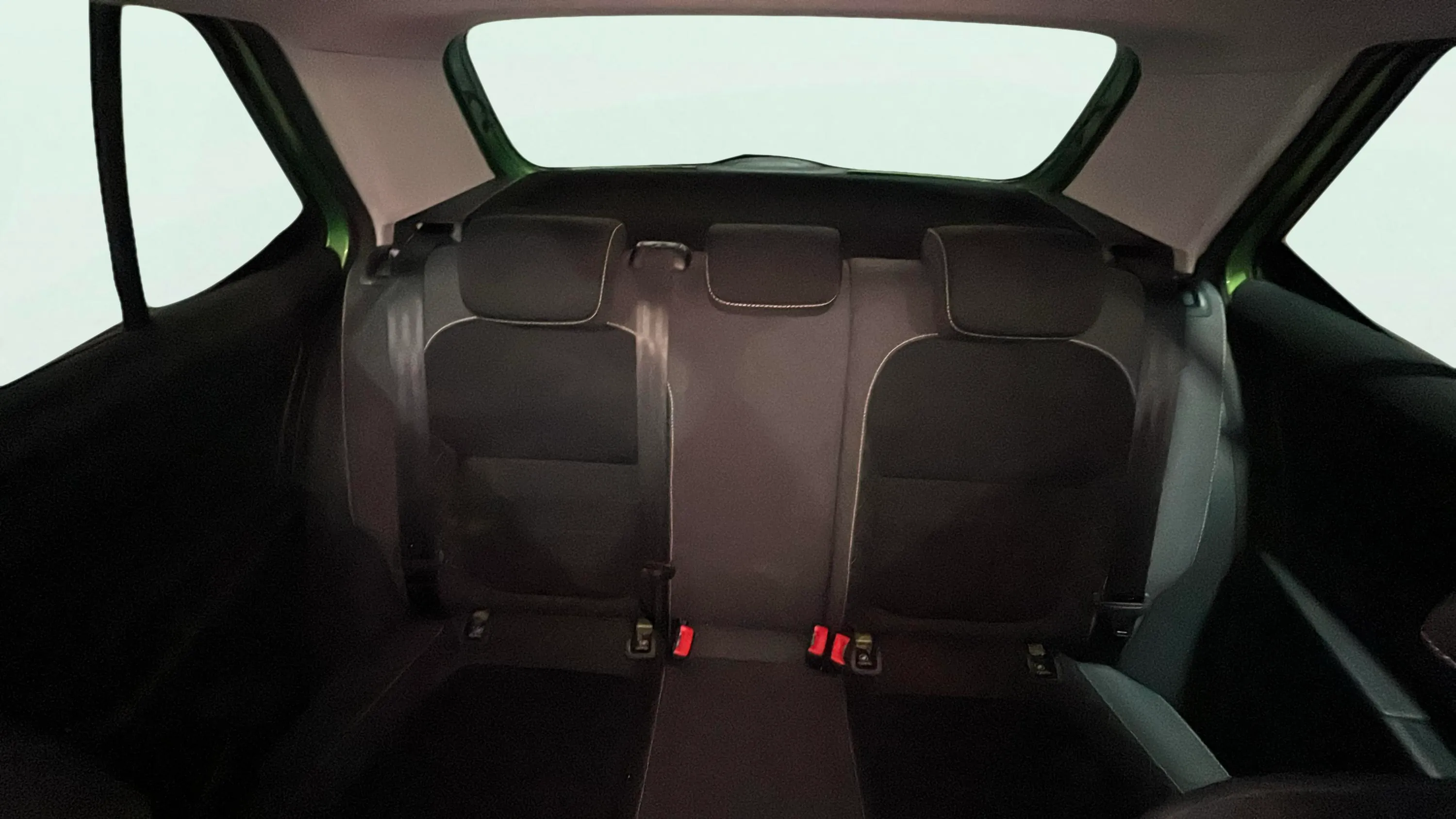 Škoda Fabia 1.0 TSI Ambition - foto 16