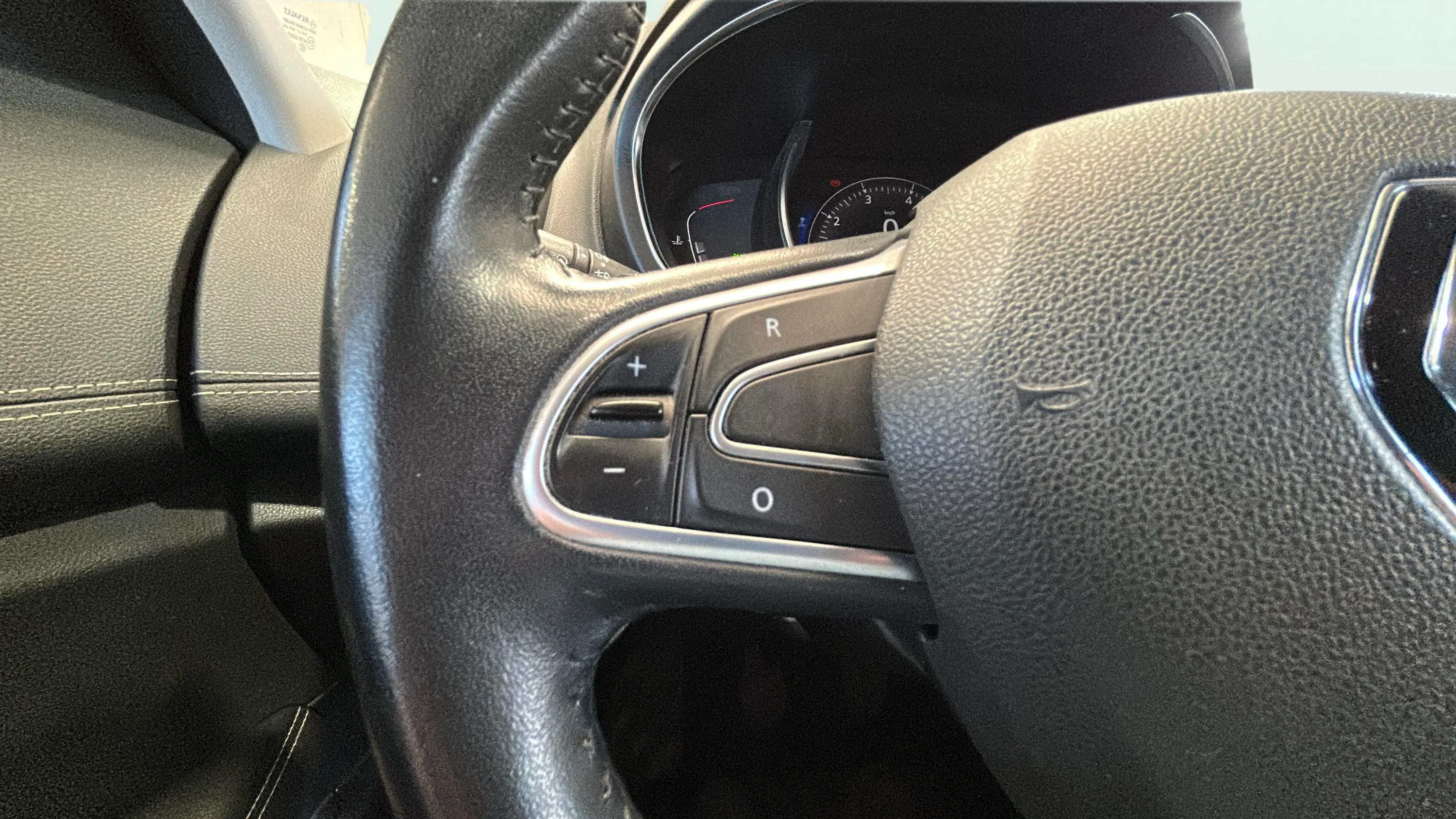 Renault Scénic Intens Energy TCe - foto 18