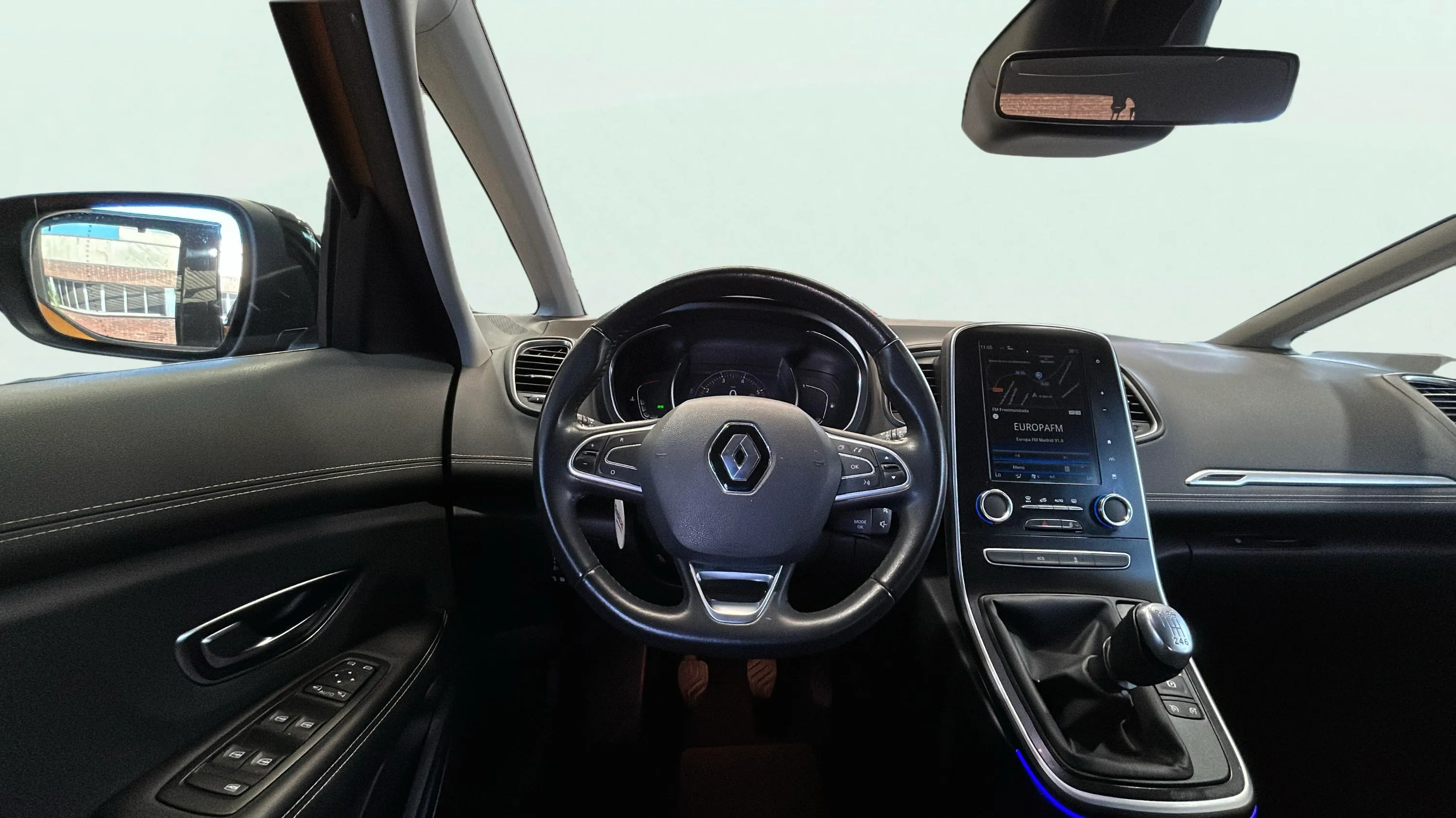 Renault Scénic Intens Energy TCe - foto 11