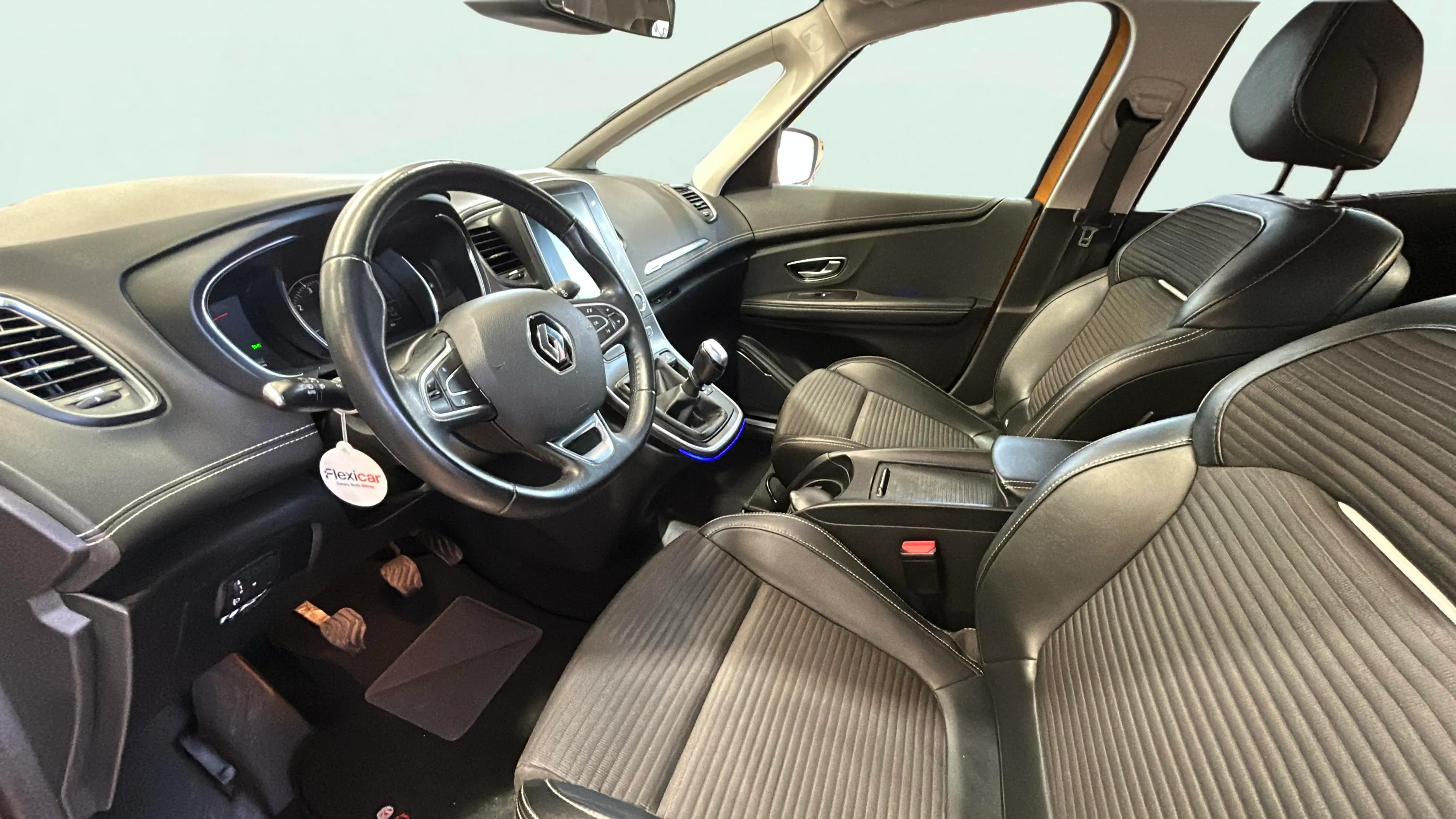 Renault Scénic Intens Energy TCe - foto 13