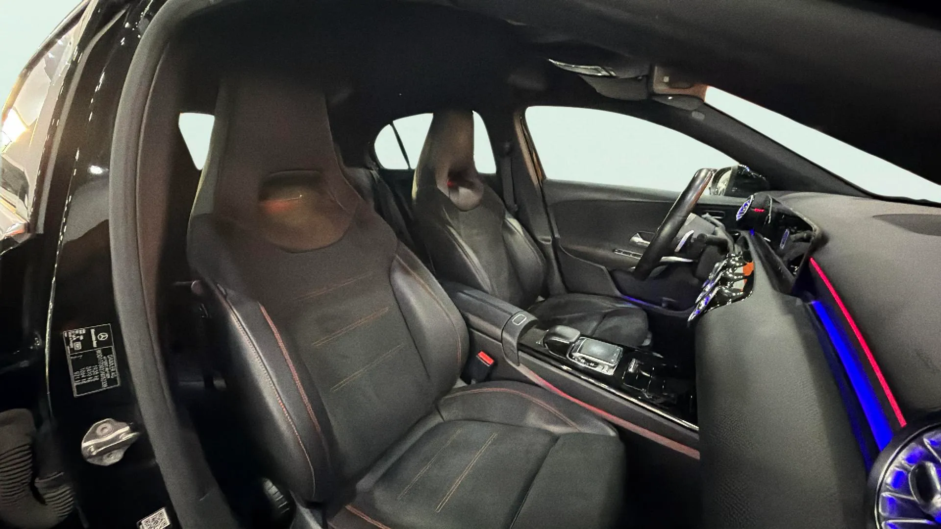 Mercedes-Benz Clase A A 180 d - foto 14