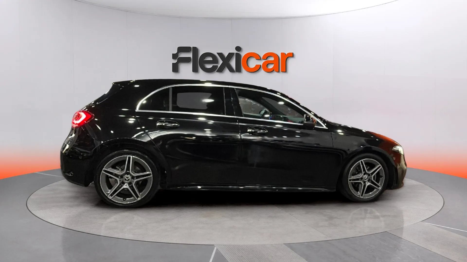 Mercedes-Benz Clase A A 180 d - foto 8