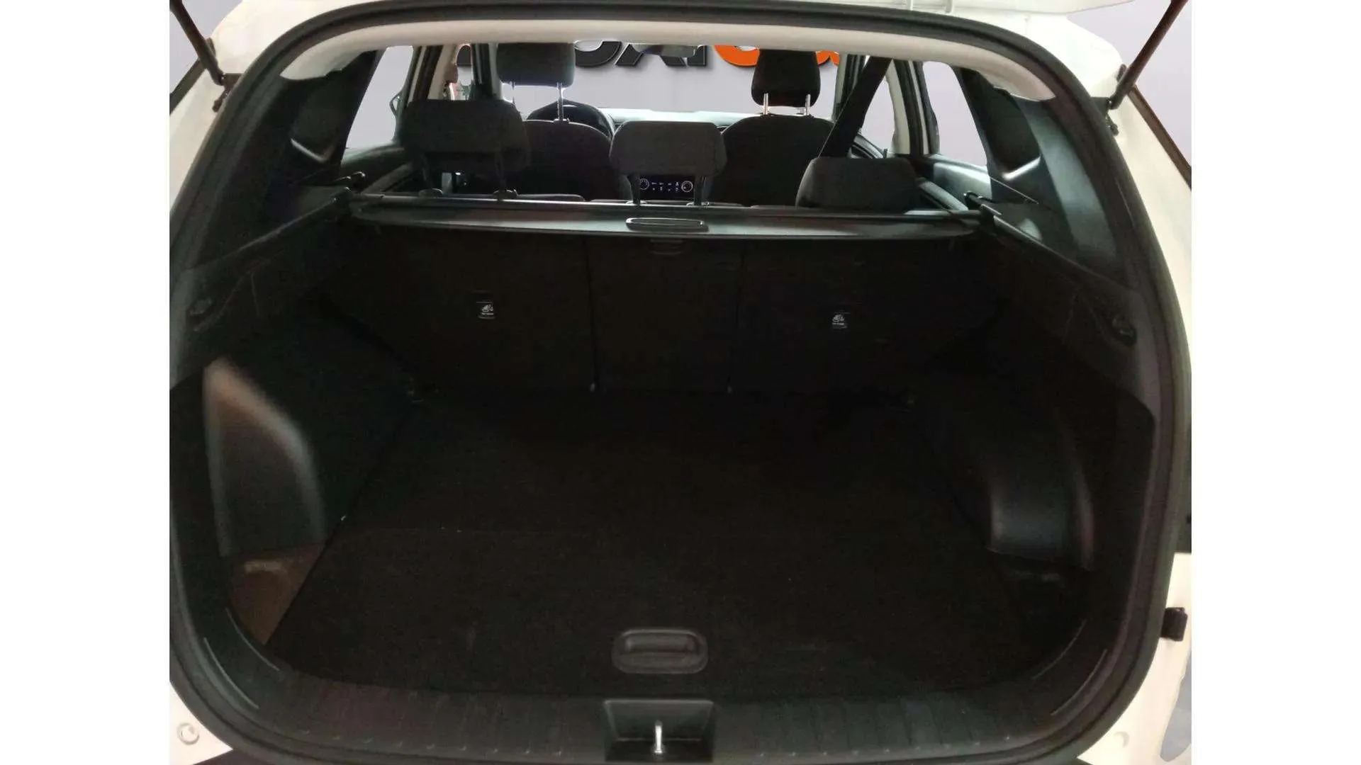 Hyundai Tucson 1.6 T-GDi Maxx - foto 14