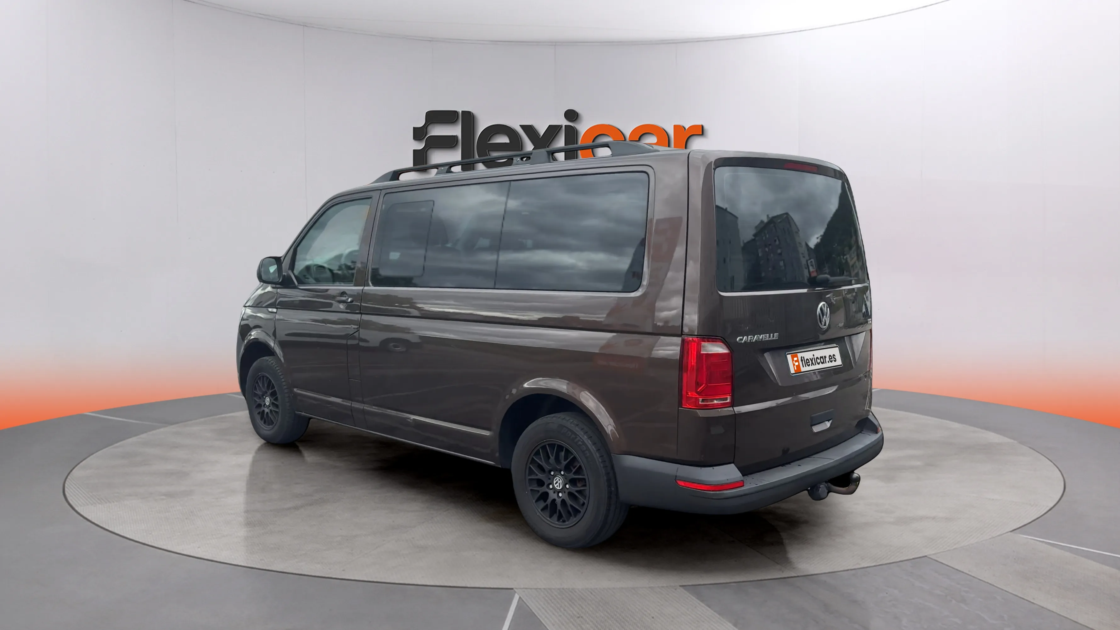 Volkswagen Caravelle Trendline Corto 2.0 TDI BMT - foto 5