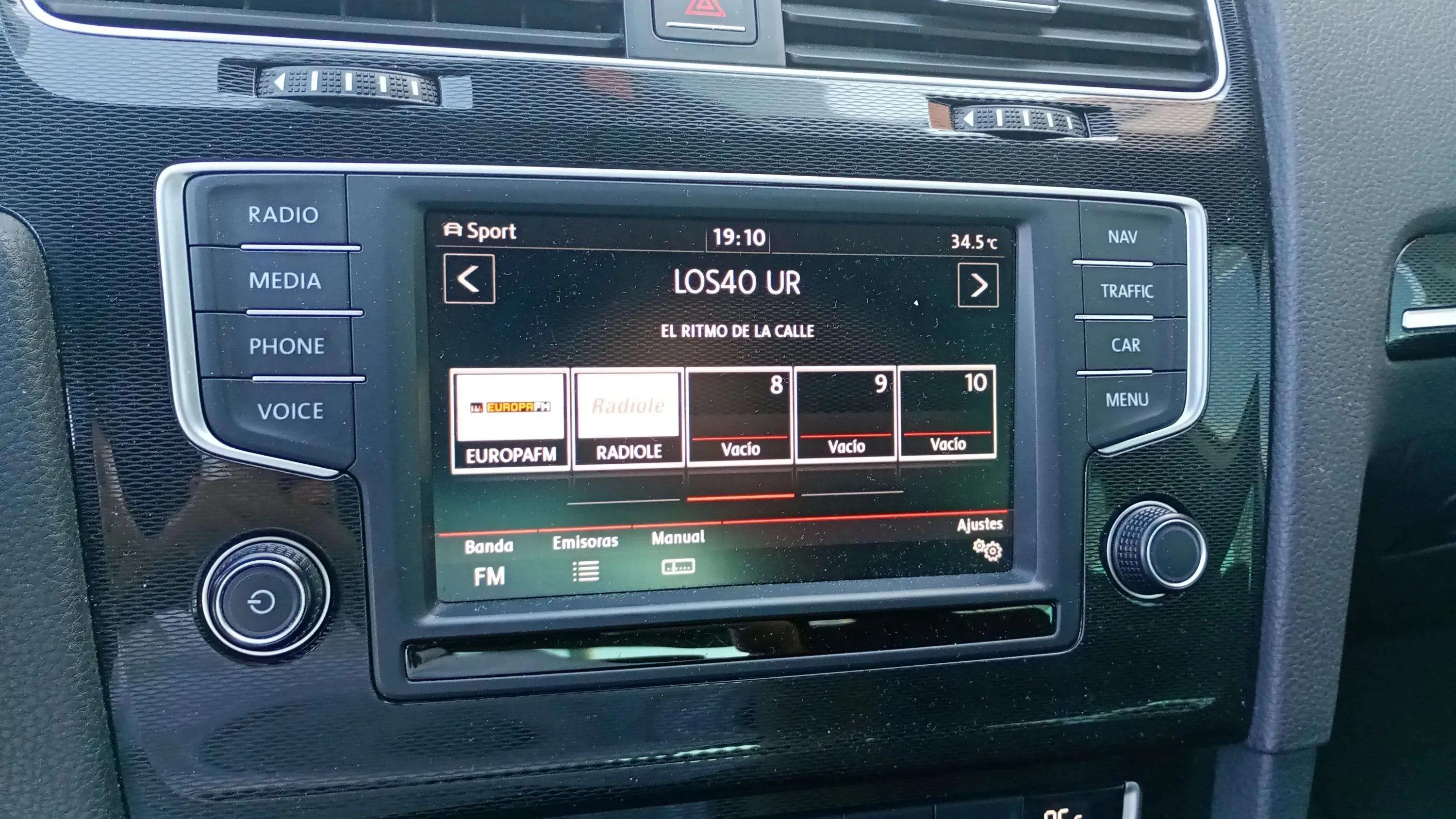 Volkswagen Golf GTI 2.0 TSI BMT - foto 15