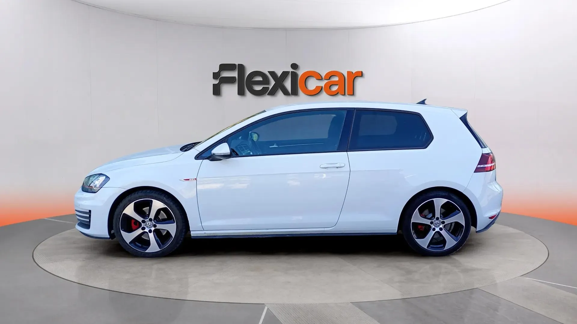 Volkswagen Golf GTI 2.0 TSI BMT - foto 6