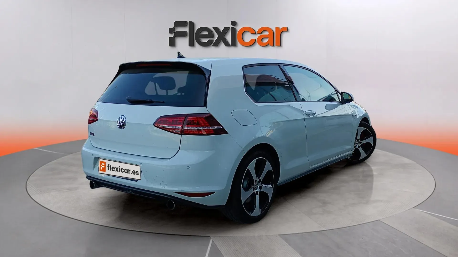 Volkswagen Golf GTI 2.0 TSI BMT - foto 3