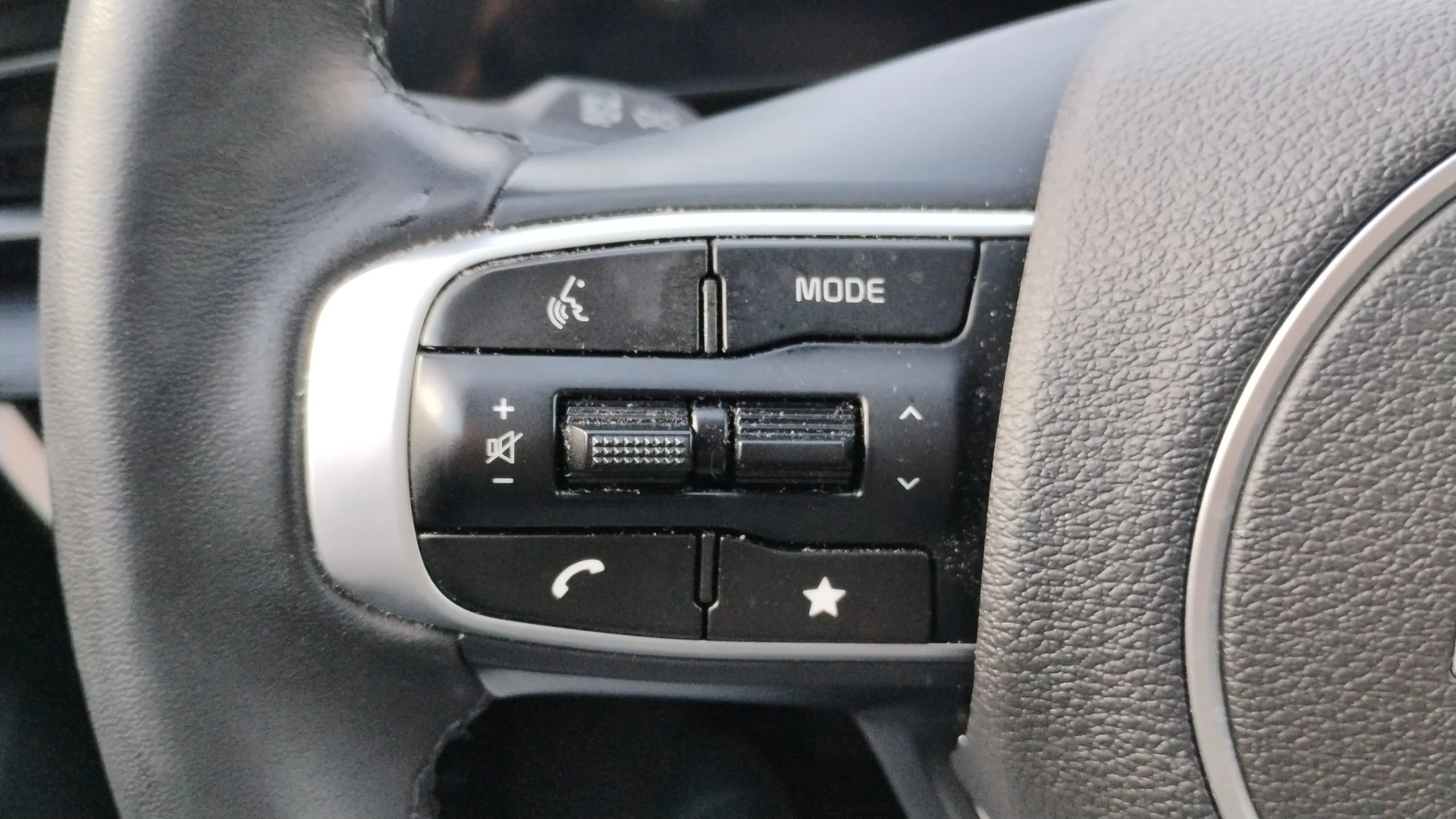 Kia Sportage 1.6 CRDi MHEV Tech 4x2 - foto 14