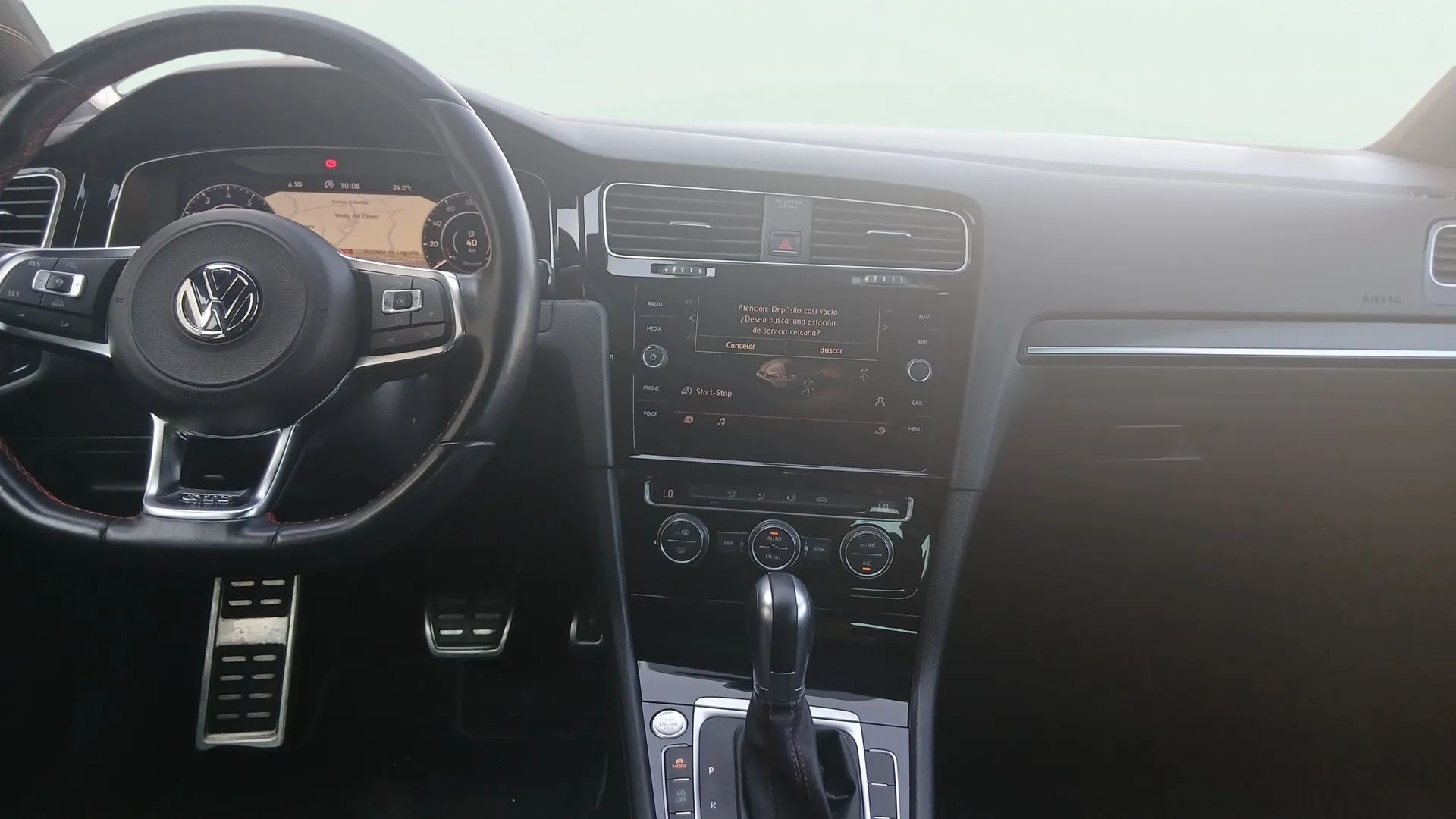 Volkswagen Golf GTI Performance 2.0 TSI DSG - foto 7