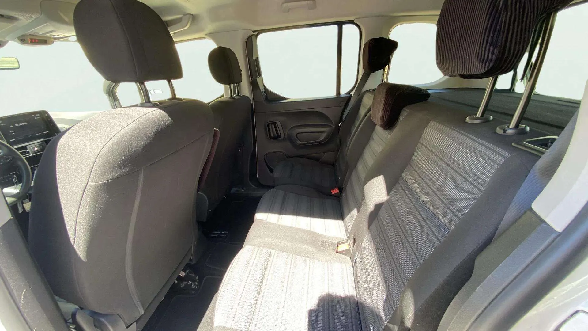 Opel Combo 1.5 TD Expression L - foto 14