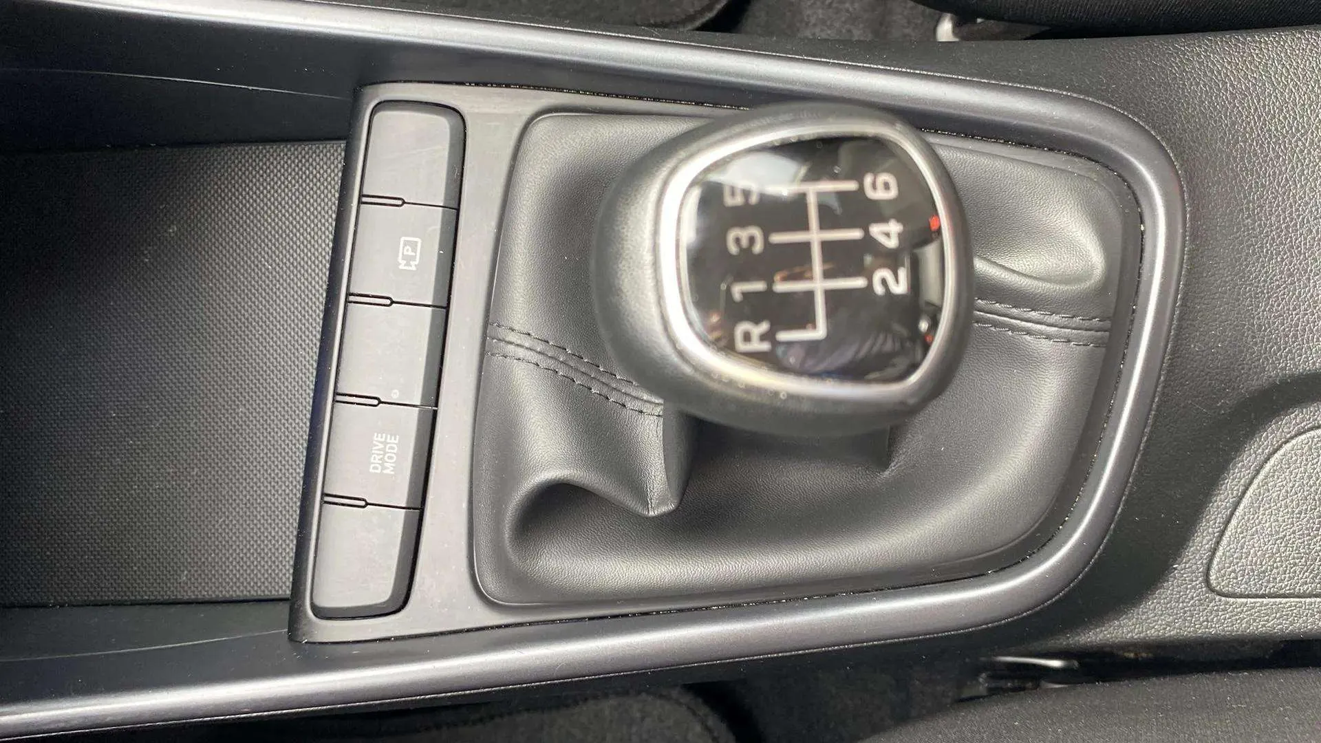 Hyundai i20 1.0 T-GDi Klass - foto 11
