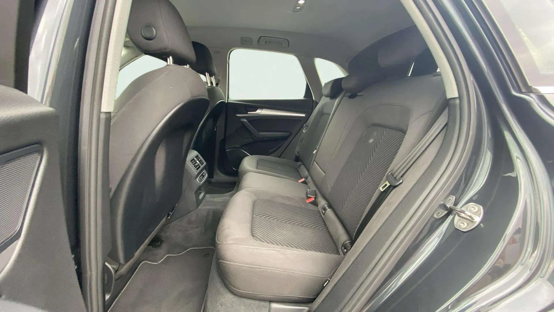 Audi Q5 35 TDI S tronic - foto 17