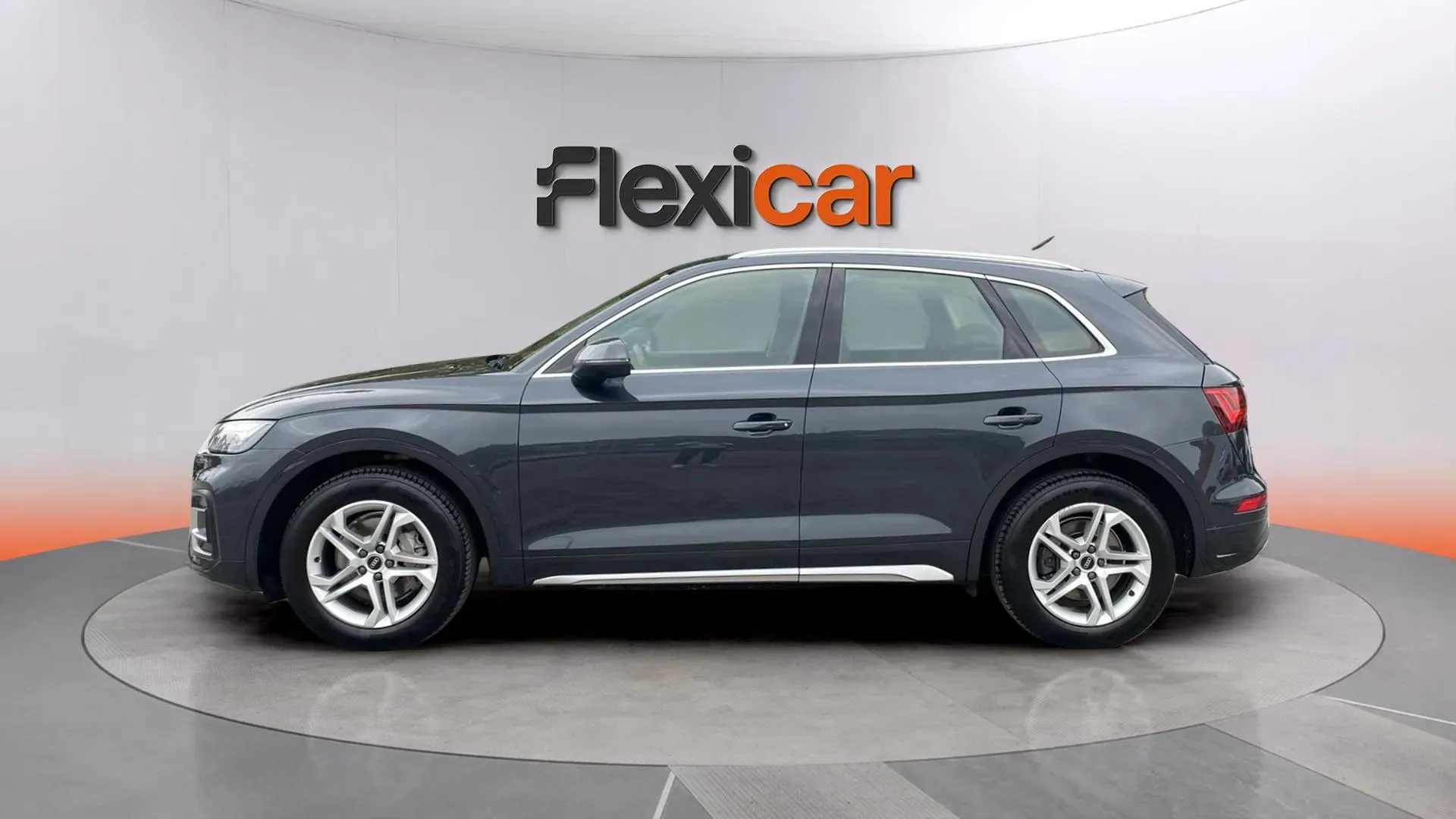 Audi Q5 35 TDI S tronic - foto 4