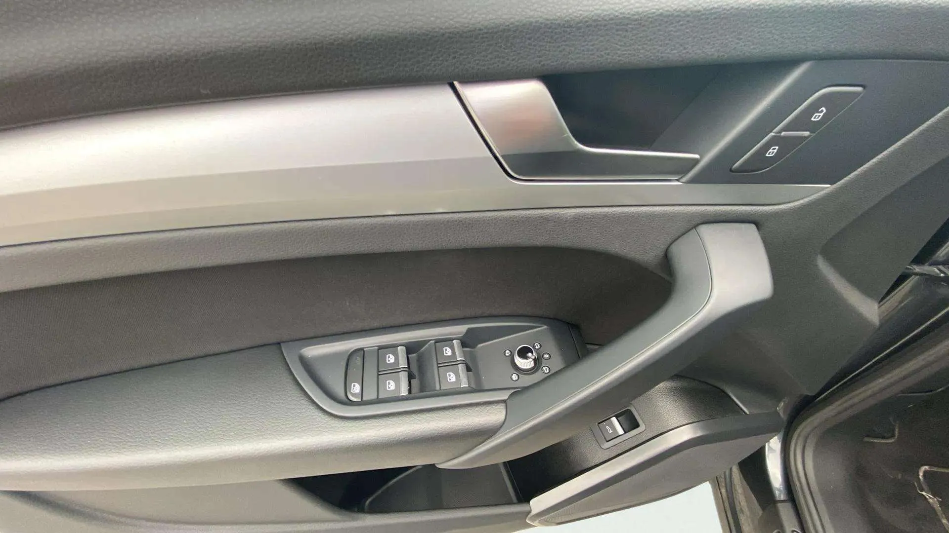 Audi Q5 35 TDI S tronic - foto 19