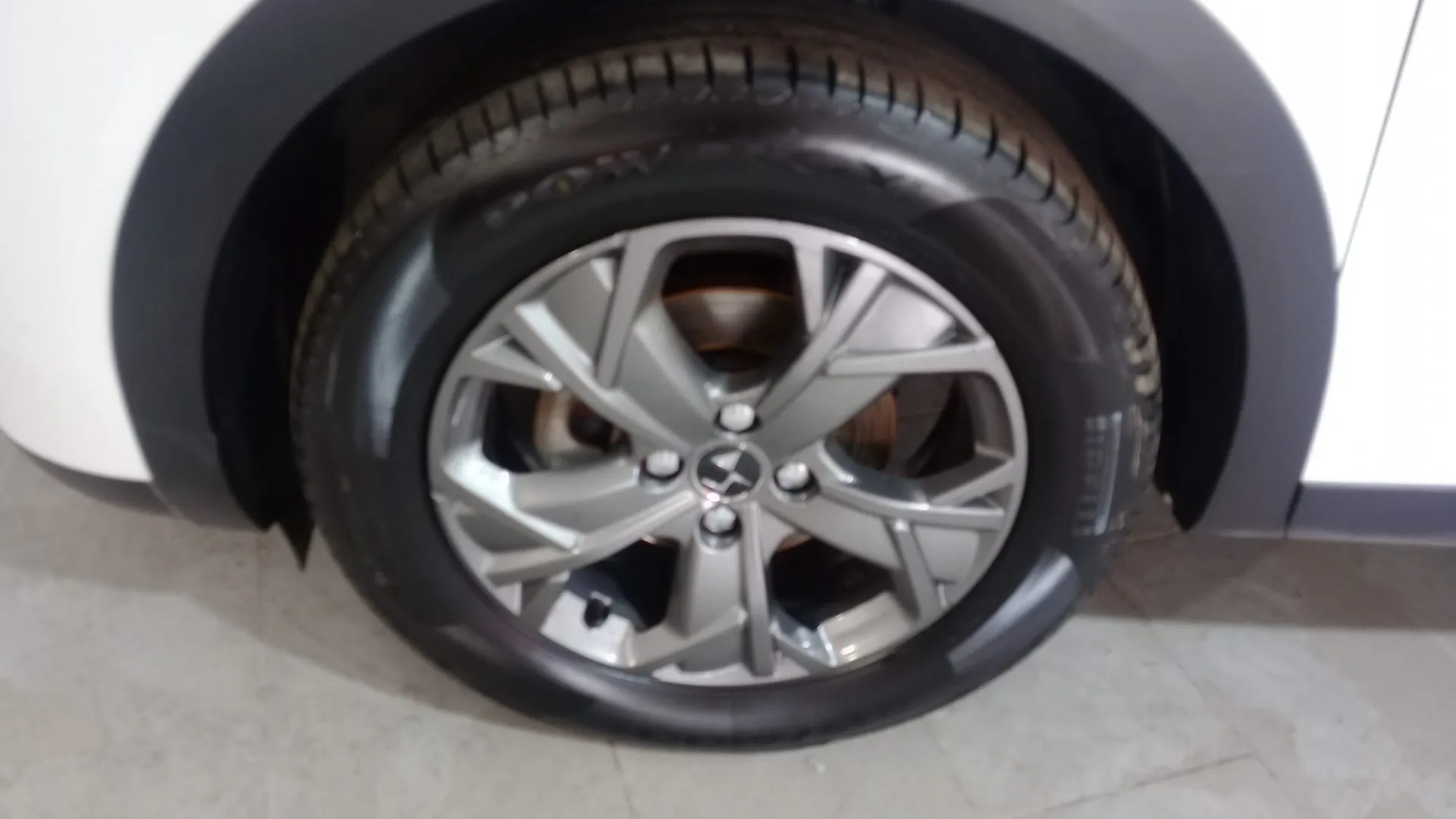 DS DS 3 Crossback BlueHDi Bastille - foto 16