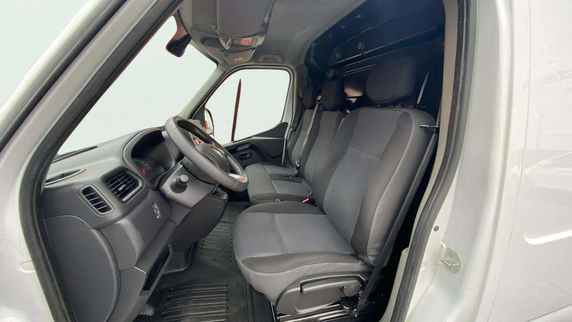 Renault Master Bblue dCi L2H2 3500 T - foto 14