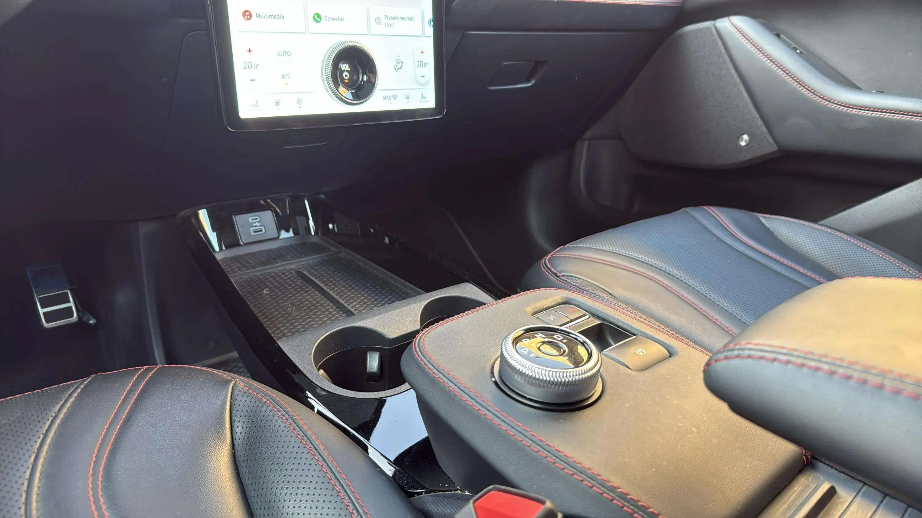 Ford Mustang Mach-E Batería 75.7Kwh - foto 32