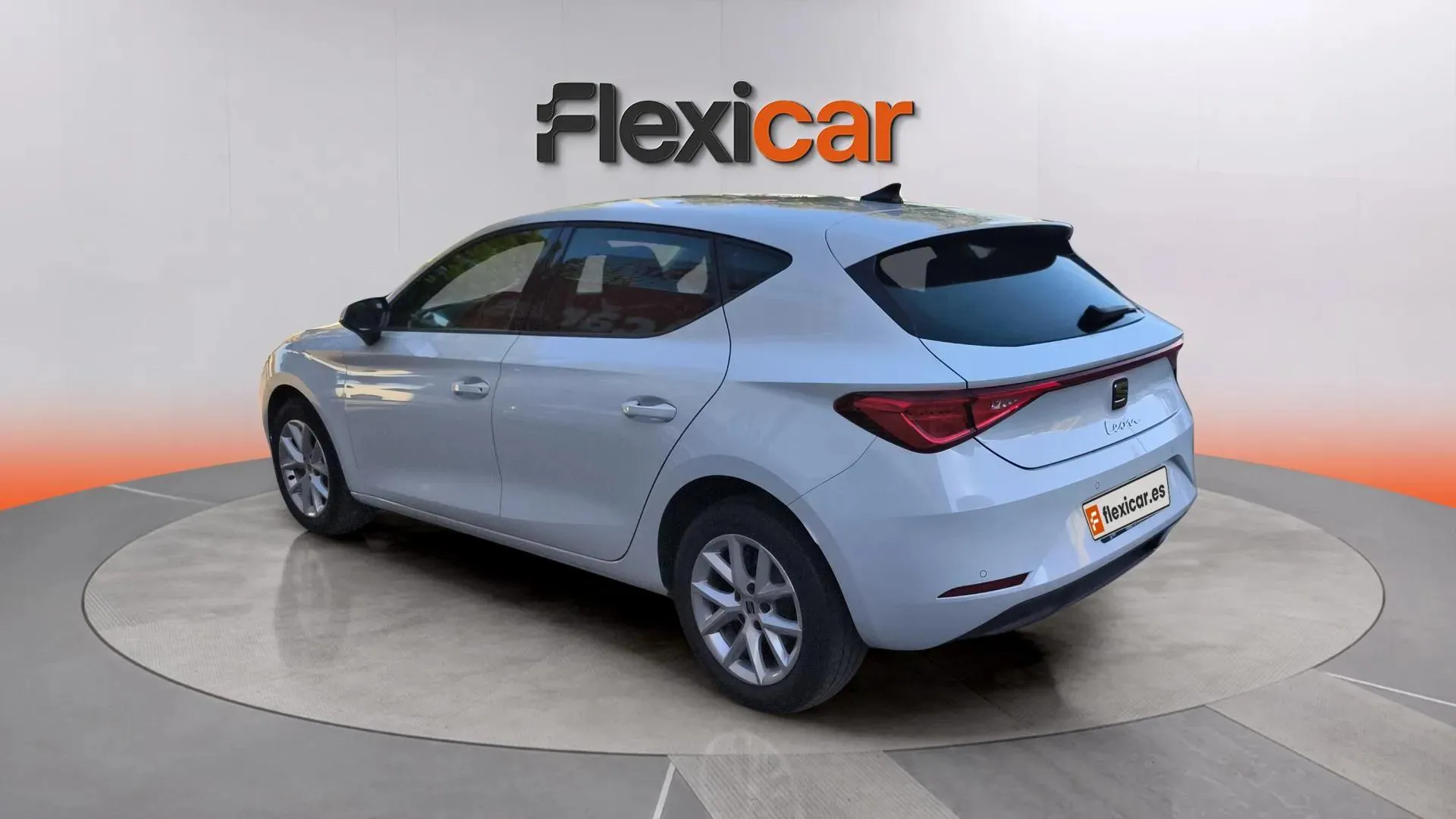 SEAT León 2.0 TDI Style Launch P Nav - foto 5