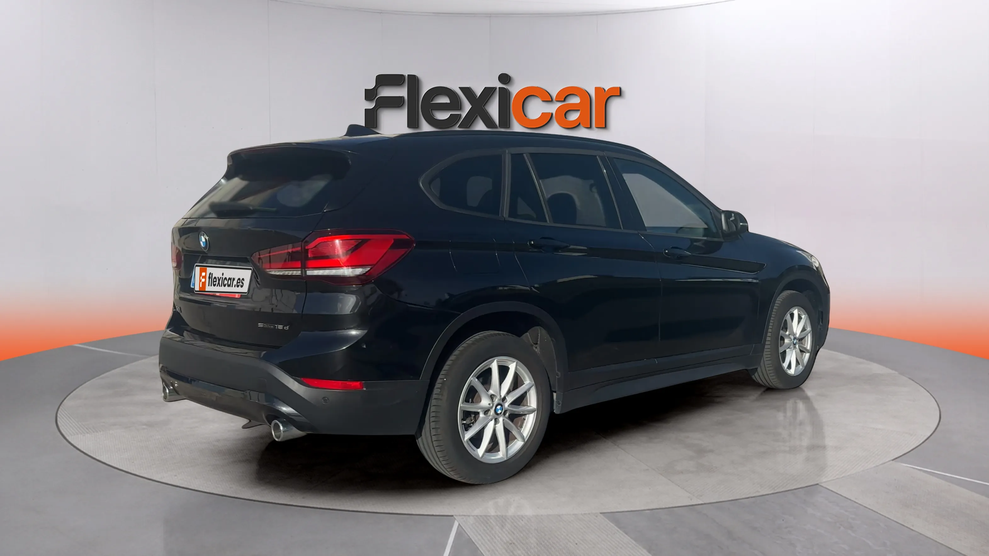 BMW X1 sDrive18dA Business - foto 7