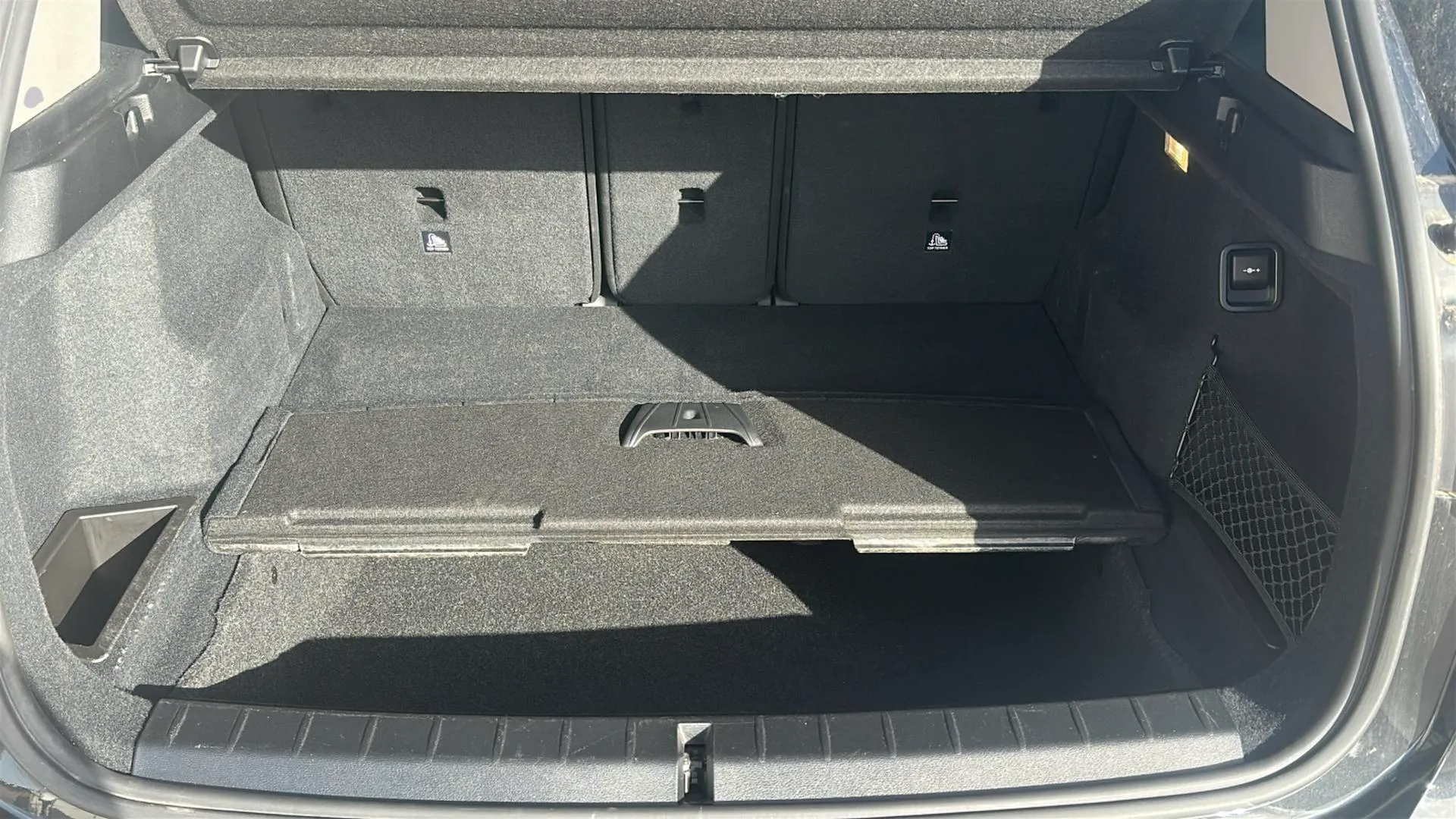 BMW X1 sDrive18dA Business - foto 22