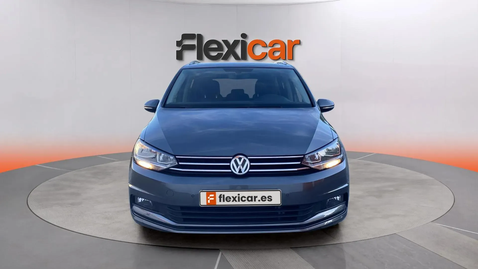 Volkswagen Touran Advance 1.5 TSI DSG - foto 2