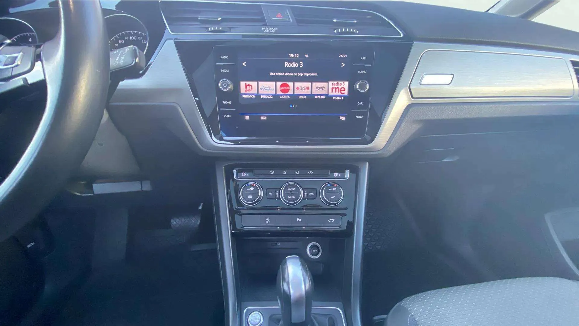 Volkswagen Touran Advance 1.5 TSI DSG - foto 13