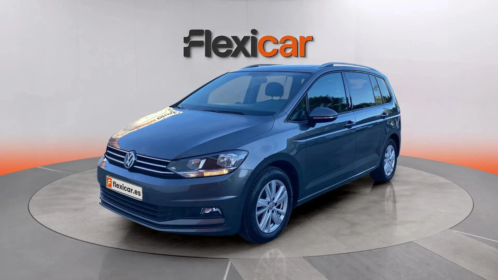 Volkswagen Touran Advance 1.5 TSI DSG - foto 3