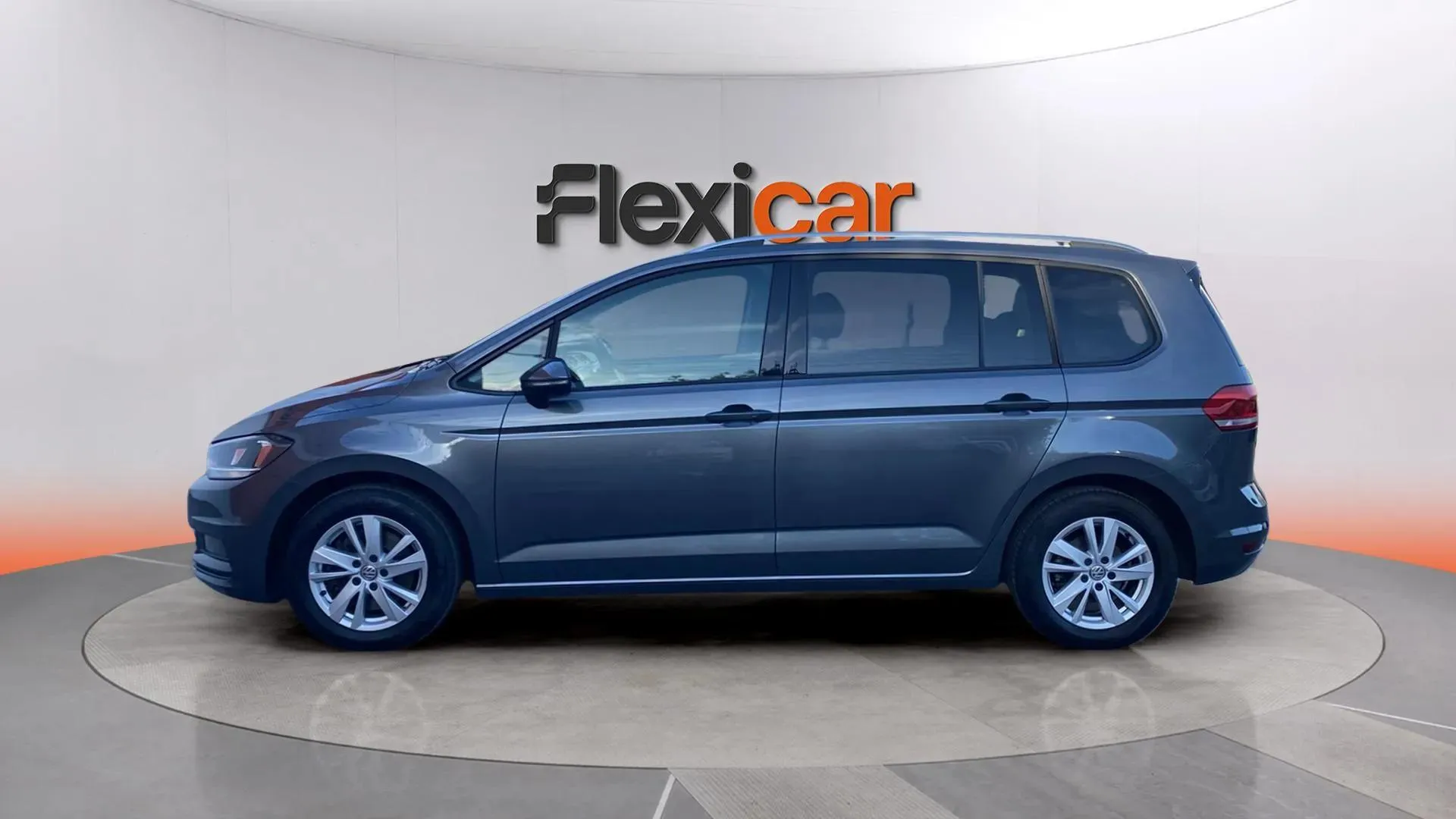 Volkswagen Touran Advance 1.5 TSI DSG - foto 4