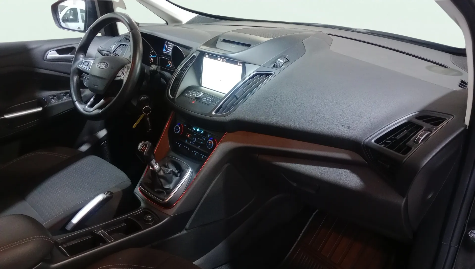 Ford Grand C-Max 1.0 EcoBoost Trend+ - foto 6