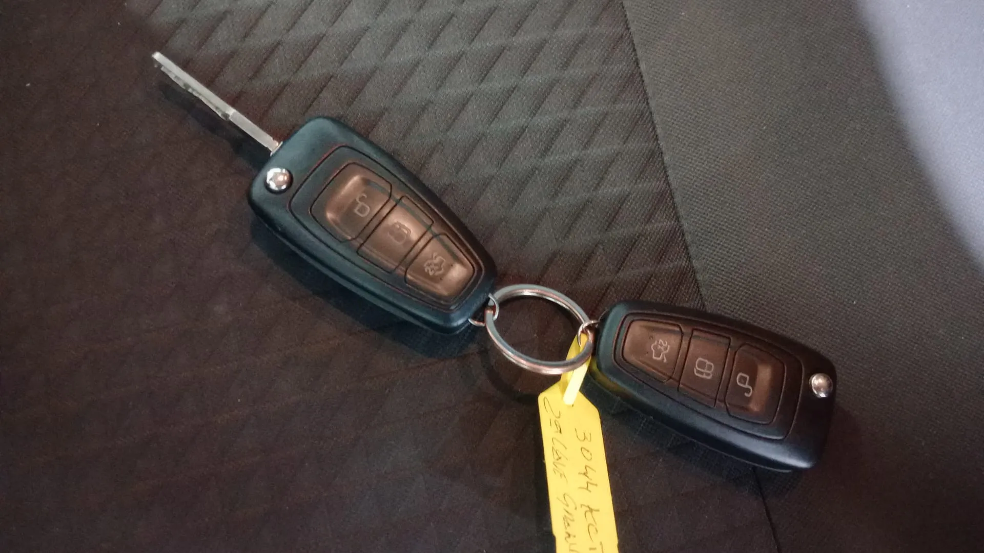 Ford Grand C-Max 1.0 EcoBoost Trend+ - foto 14