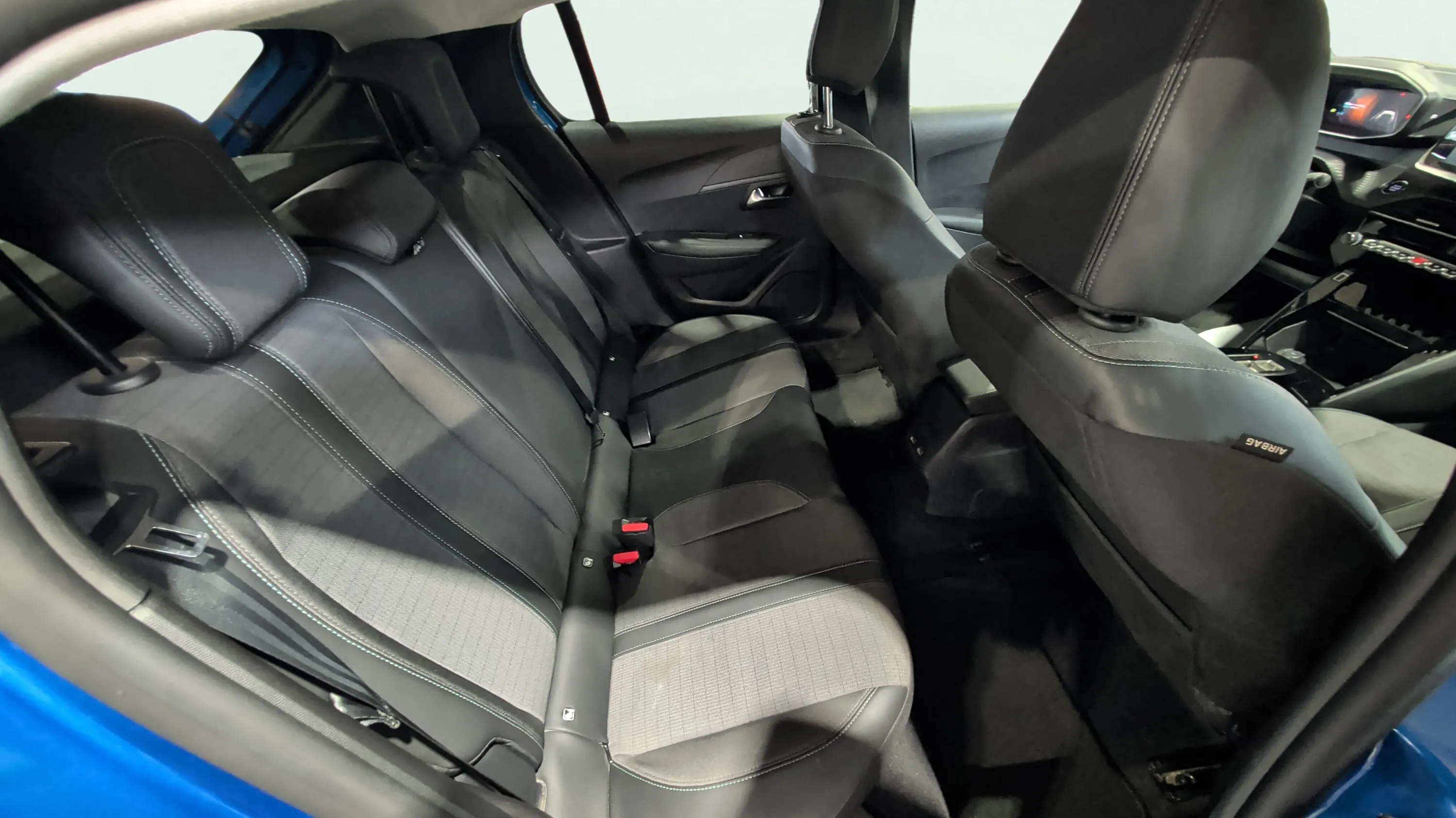 Peugeot 208 PureTech EAT8 Active Pack - foto 23