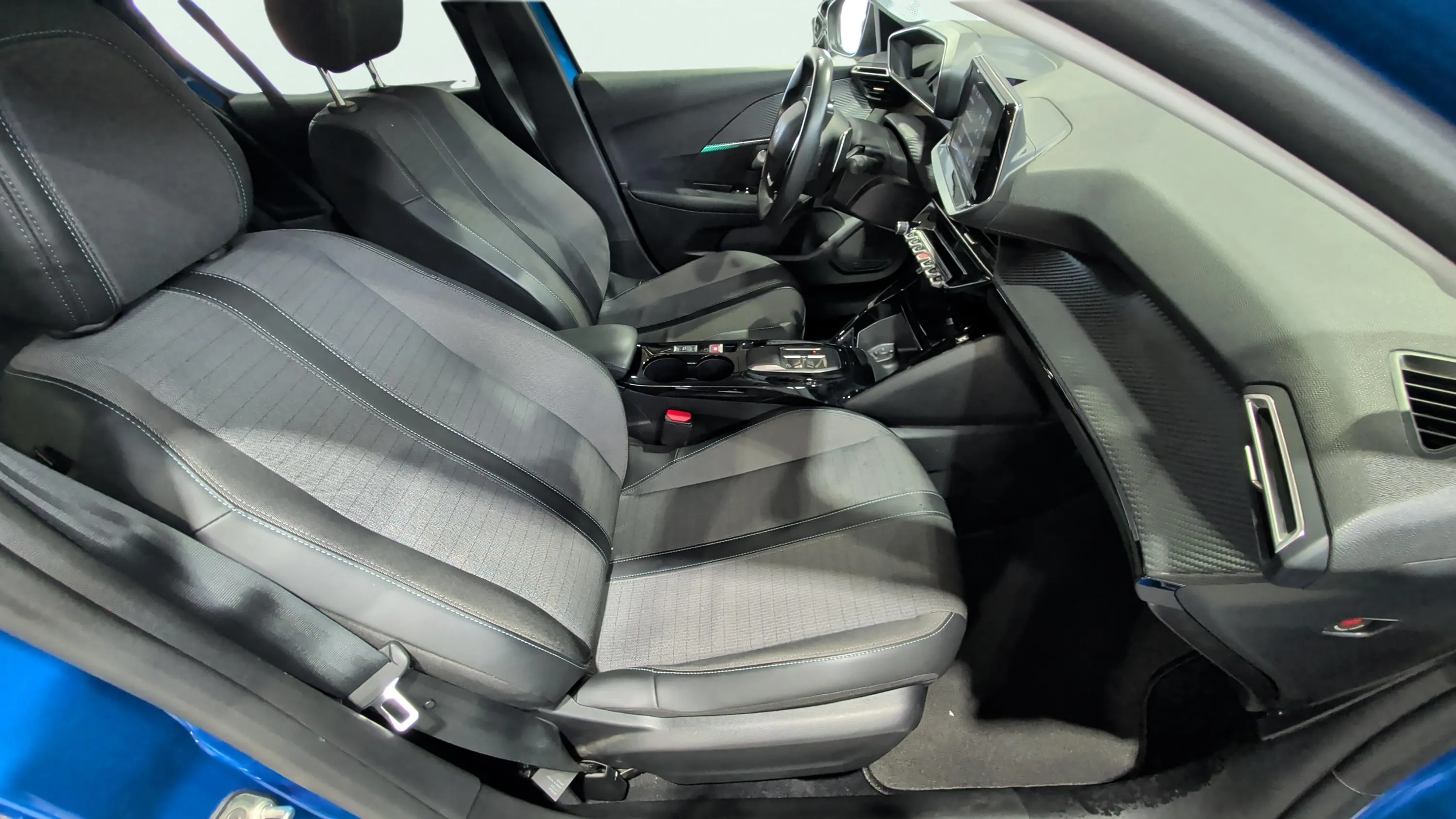 Peugeot 208 PureTech EAT8 Active Pack - foto 26