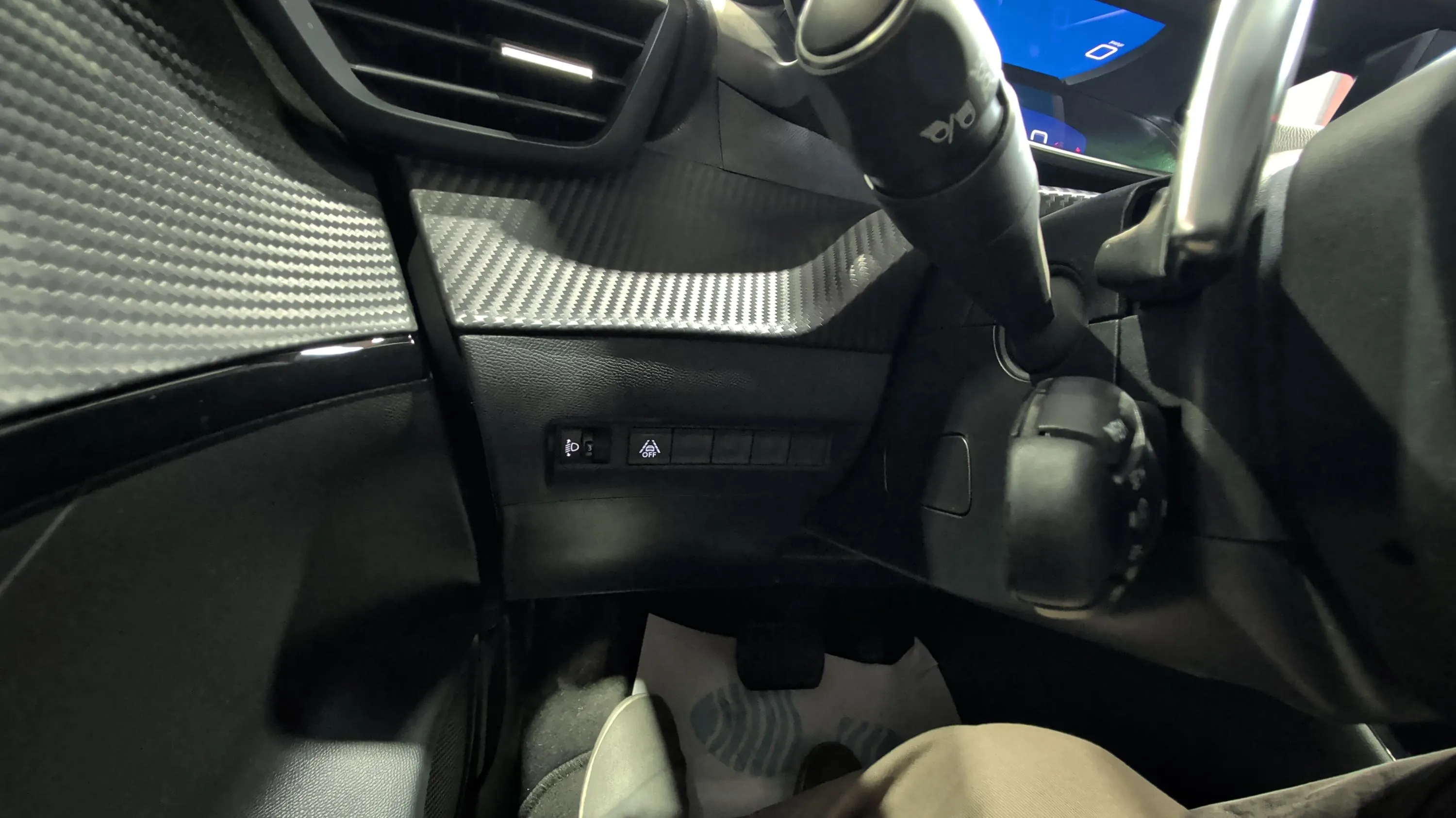 Peugeot 208 PureTech EAT8 Active Pack - foto 12