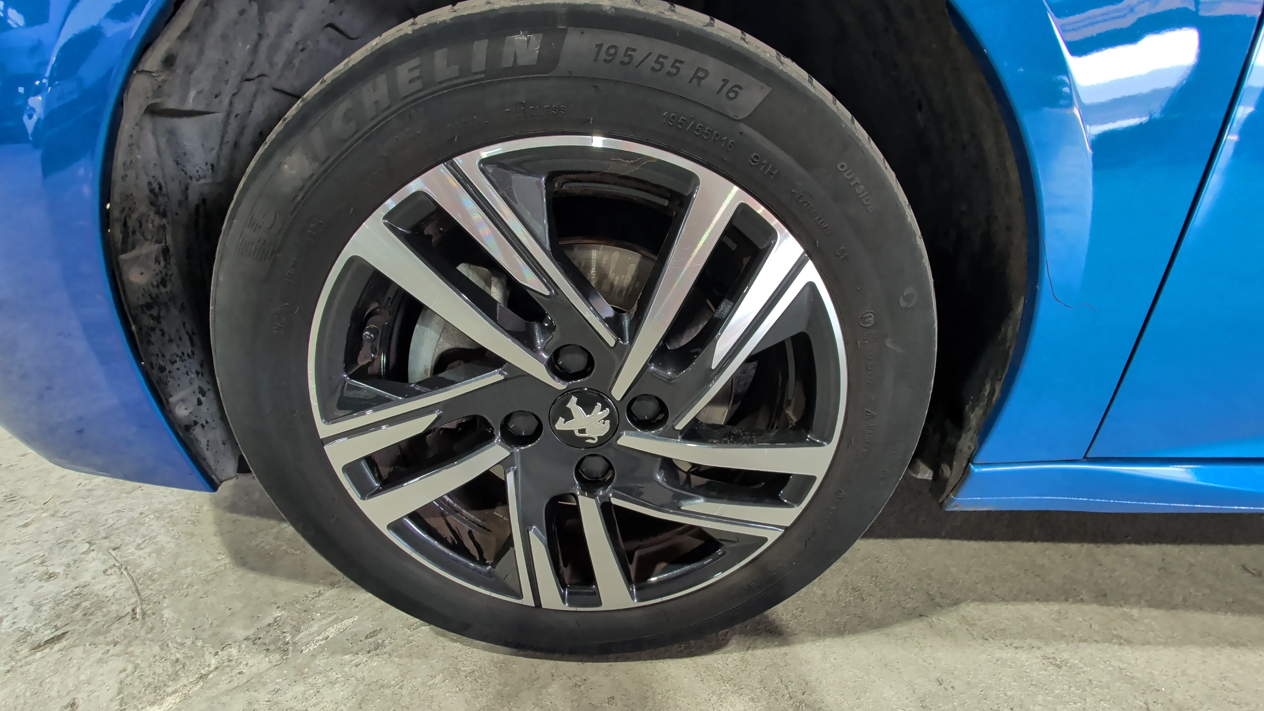 Peugeot 208 PureTech EAT8 Active Pack - foto 31