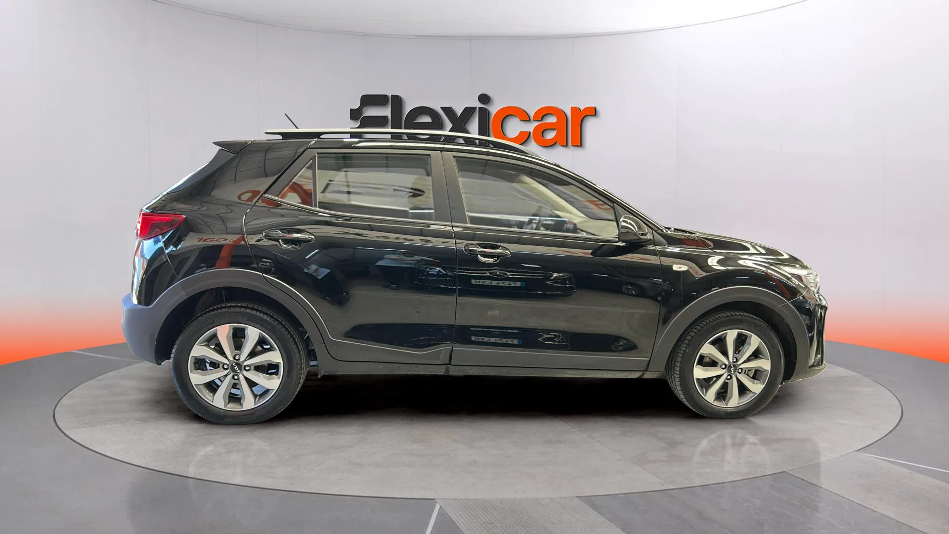 Kia Stonic 1.0 T-GDi MHEV iMT Drive - foto 8