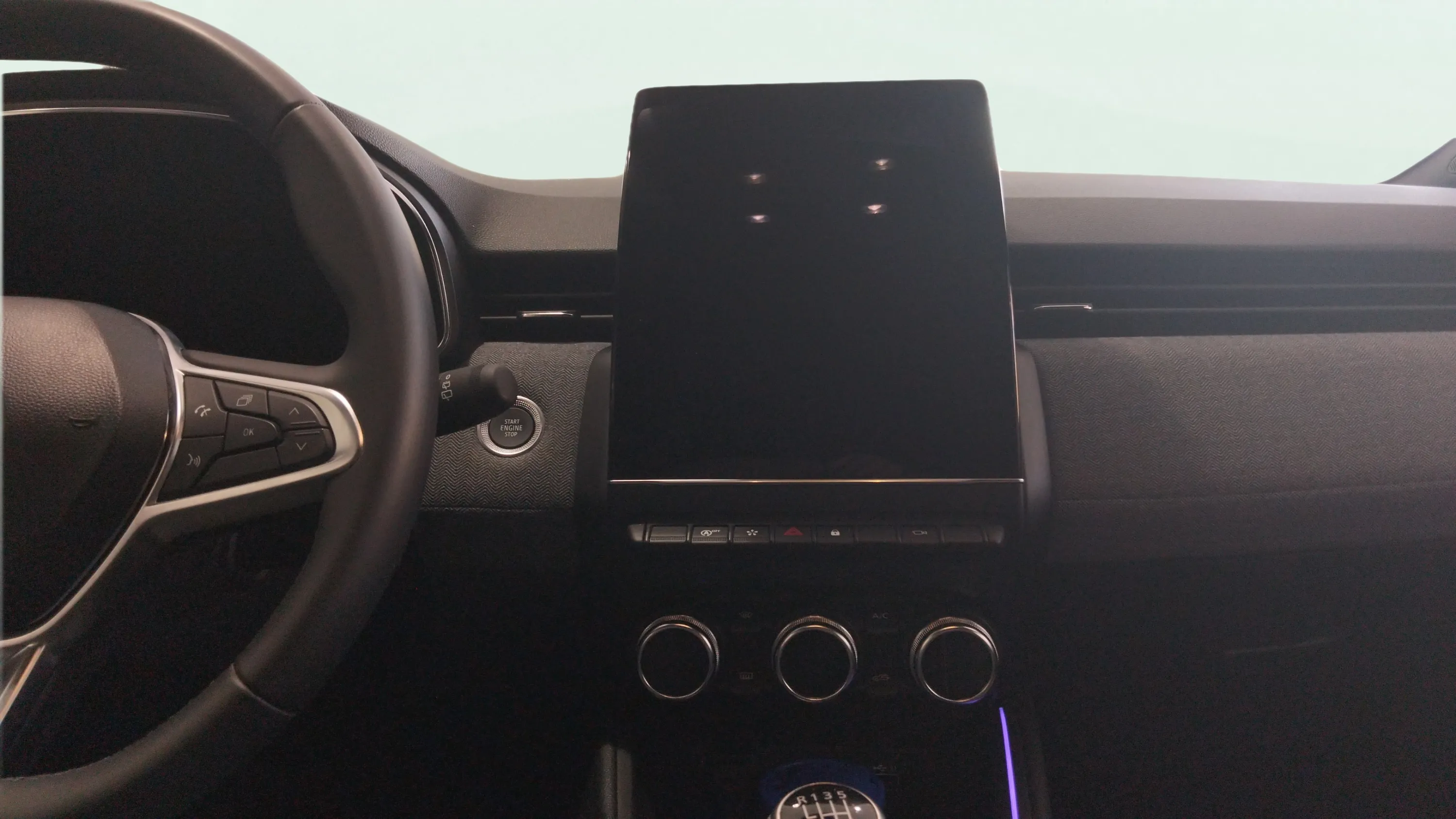 Renault Clio Techno TCe 90 - foto 11