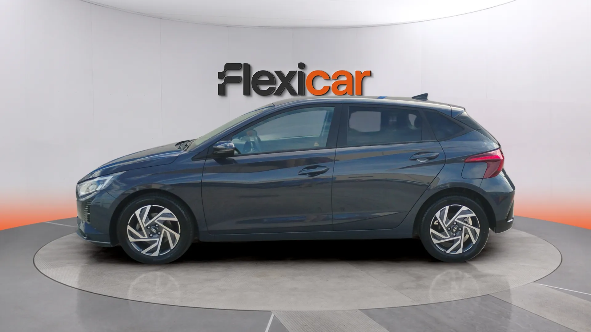 Hyundai i20 1.2 MPI Essence - foto 6