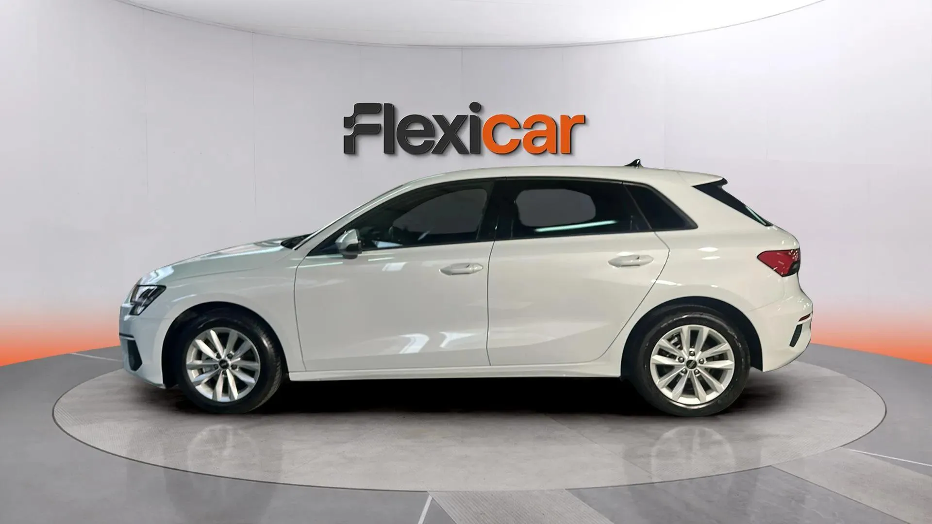 Audi A3 Sportback 30 TFSI S tronic - foto 4