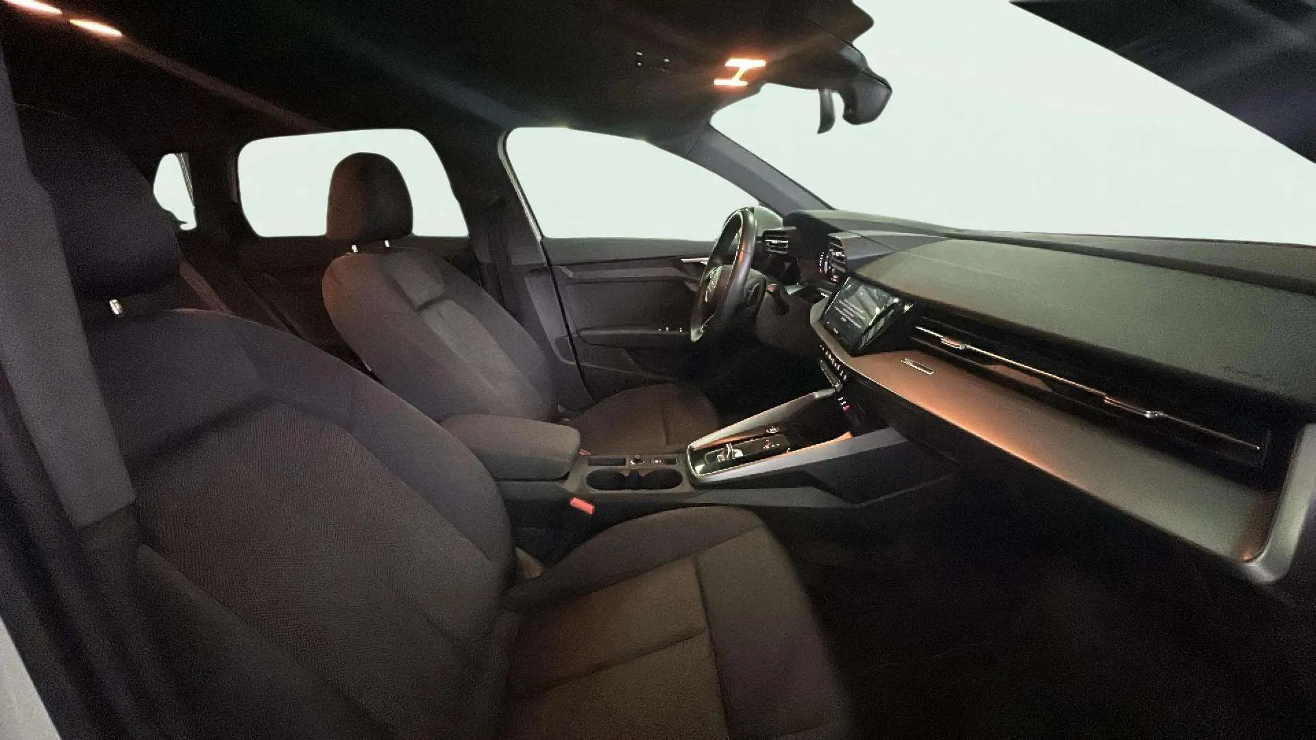 Audi A3 Sportback 30 TFSI S tronic - foto 21