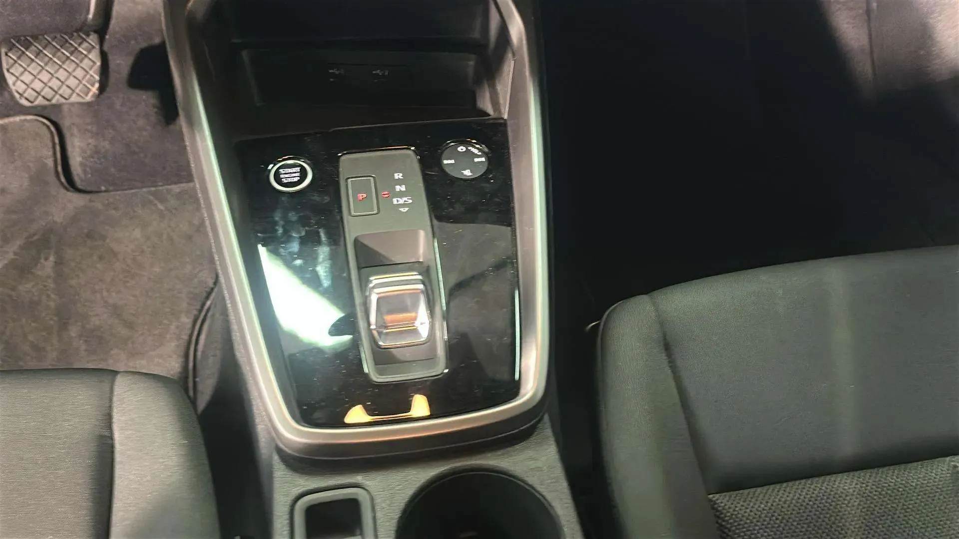 Audi A3 Sportback 30 TFSI S tronic - foto 15