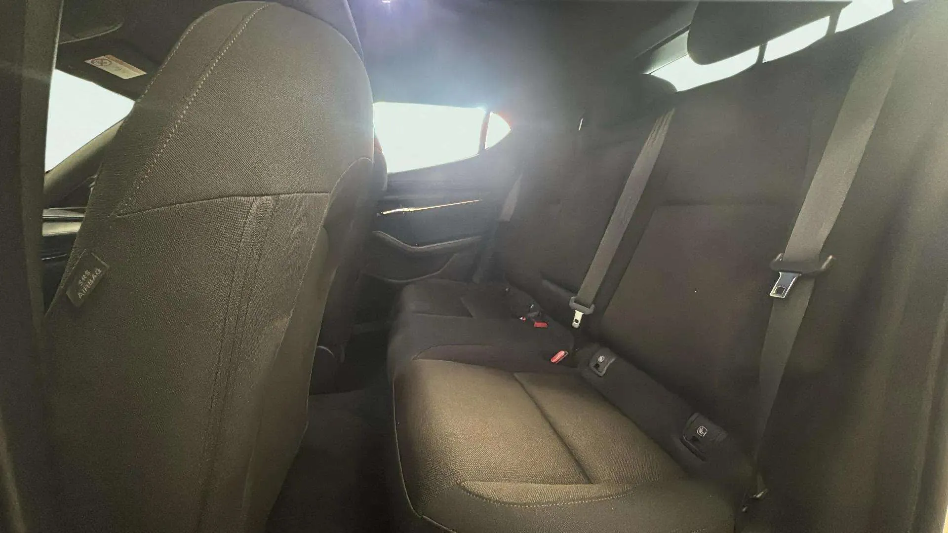Mazda Mazda3 2.0 Skyactiv-G Zenith - foto 18
