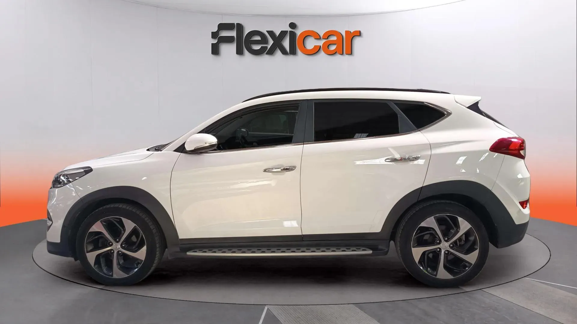 Hyundai Tucson 1.7 CRDi BD Style DCT 4x2 - foto 4
