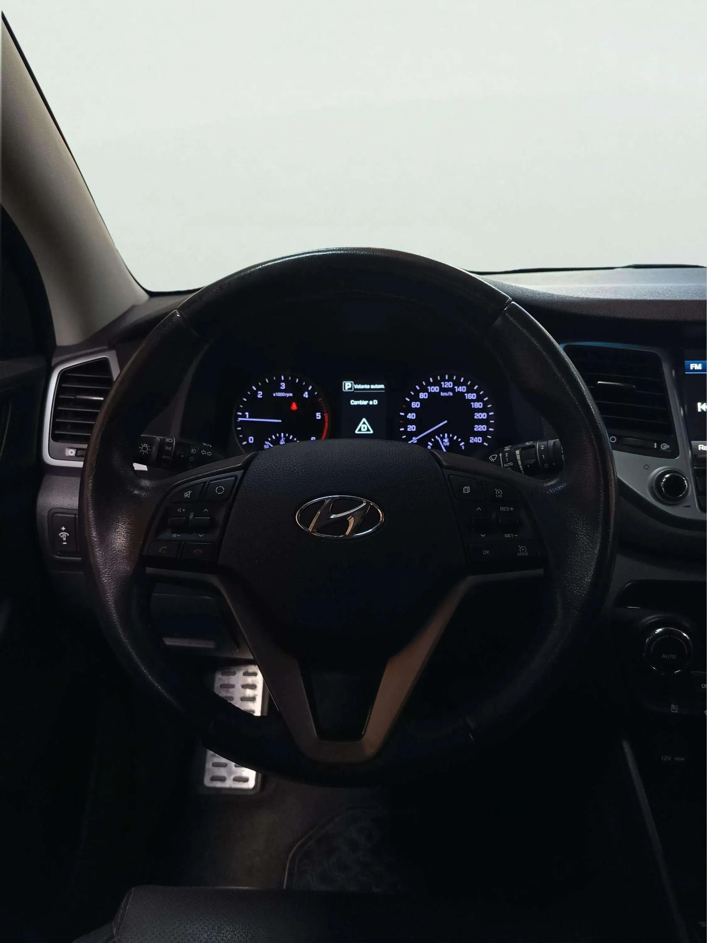Hyundai Tucson 1.7 CRDi BD Style DCT 4x2 - foto 15