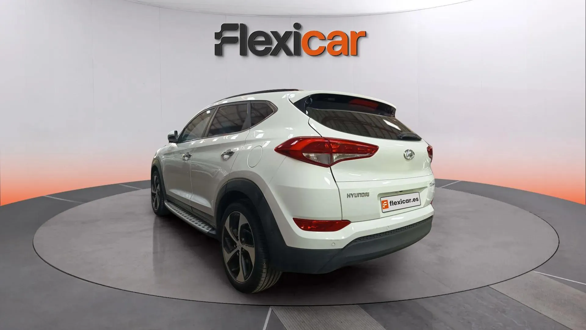 Hyundai Tucson 1.7 CRDi BD Style DCT 4x2 - foto 5