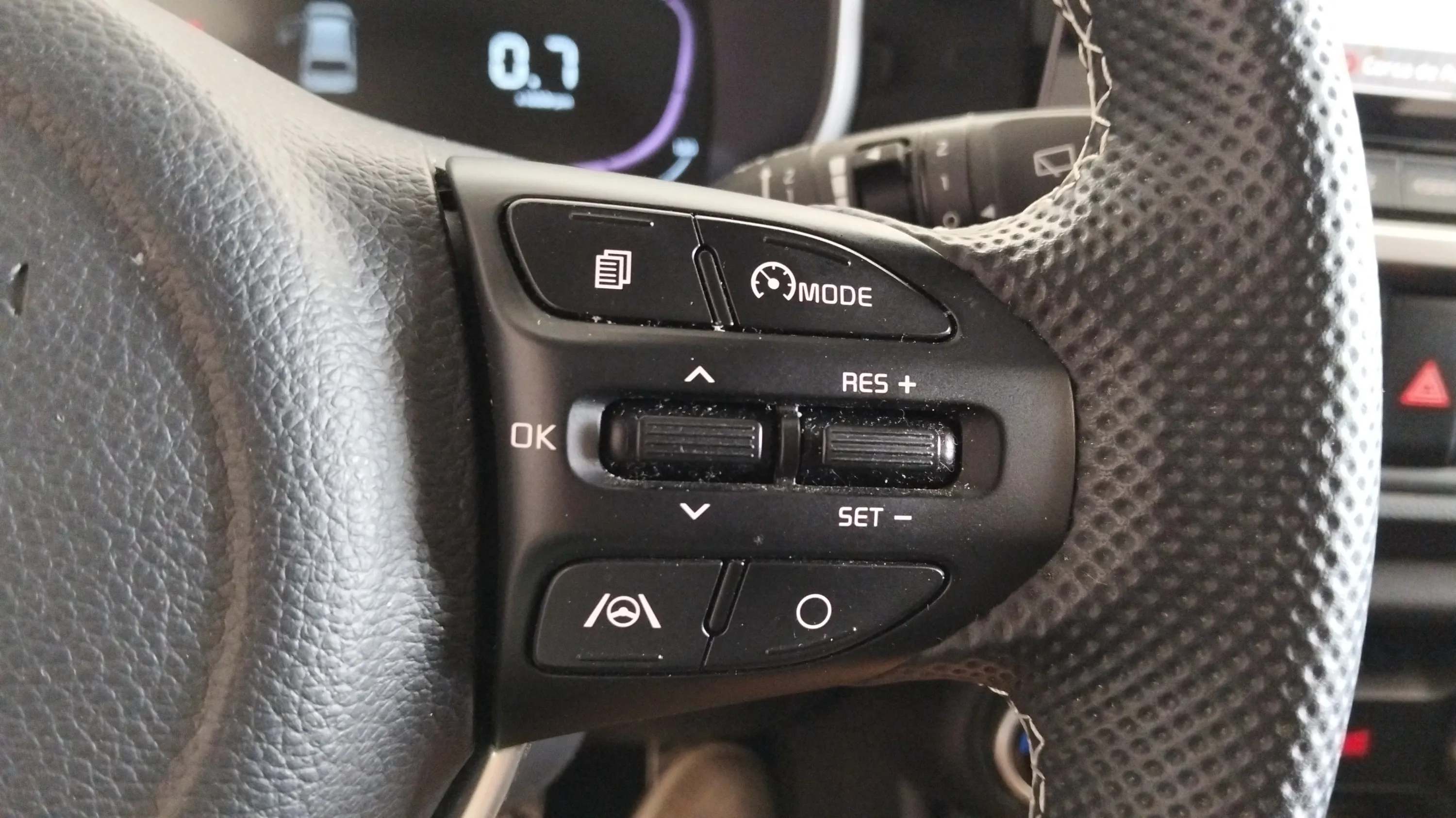 Kia Picanto 1.0 DPi AMT GT Line - foto 21