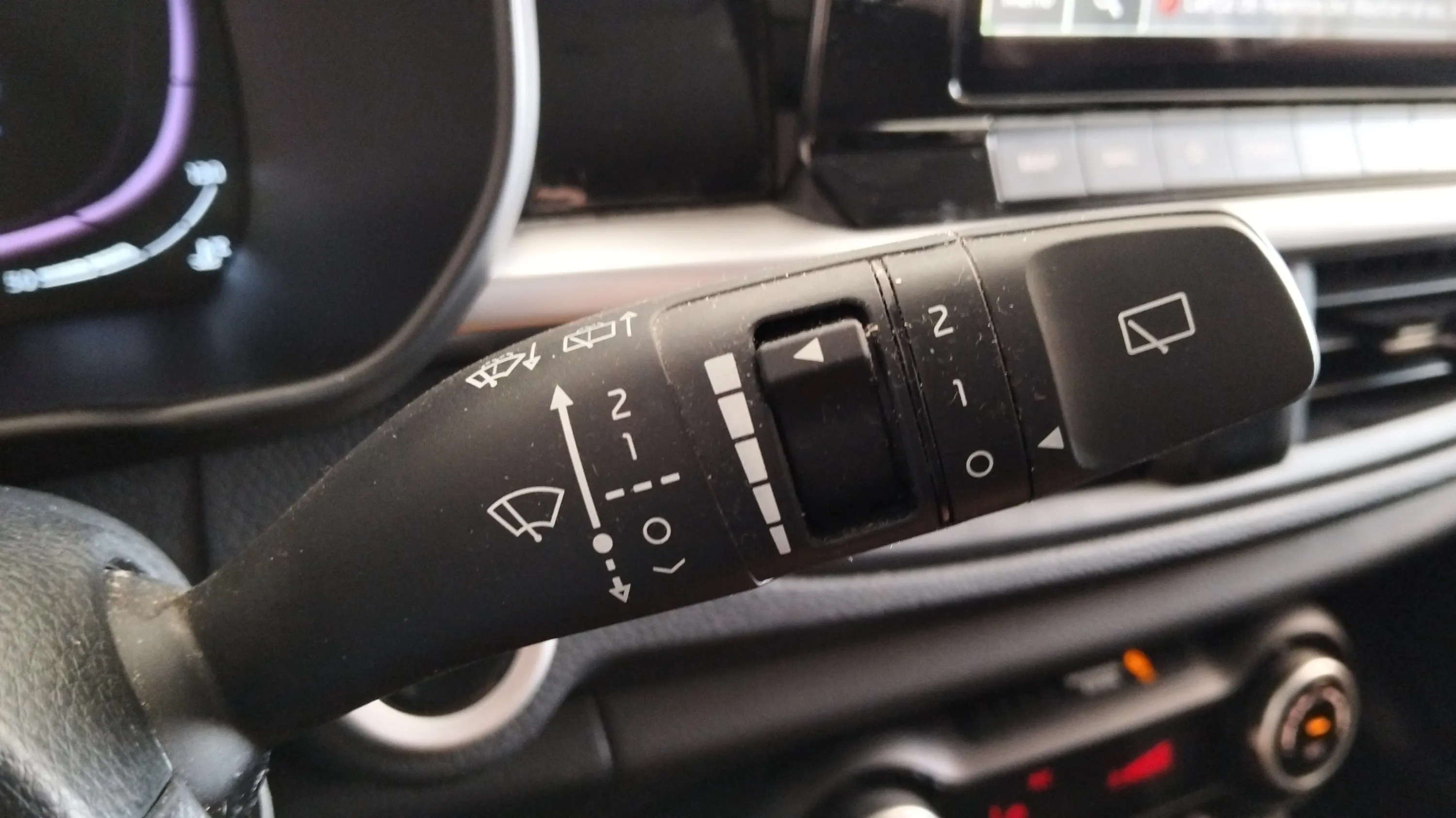Kia Picanto 1.0 DPi AMT GT Line - foto 22