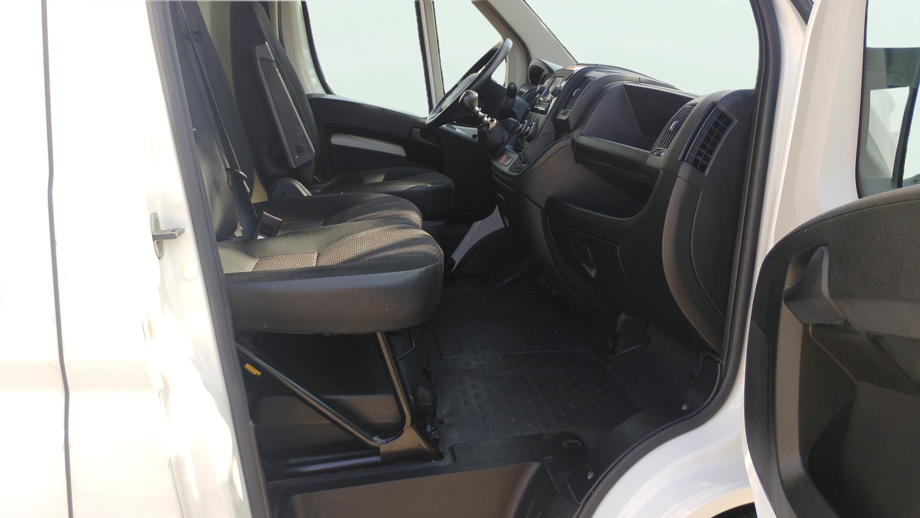 Peugeot Boxer 435 L4 H2 Bhdi M - foto 13