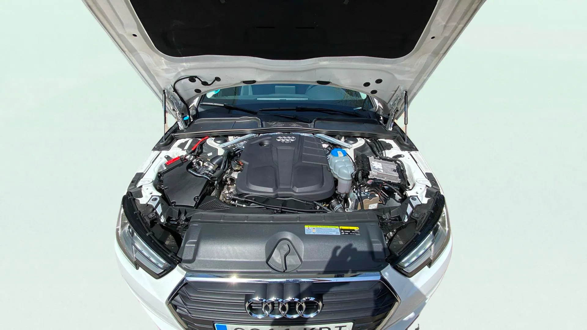 Audi A4 2.0 TDI - foto 25