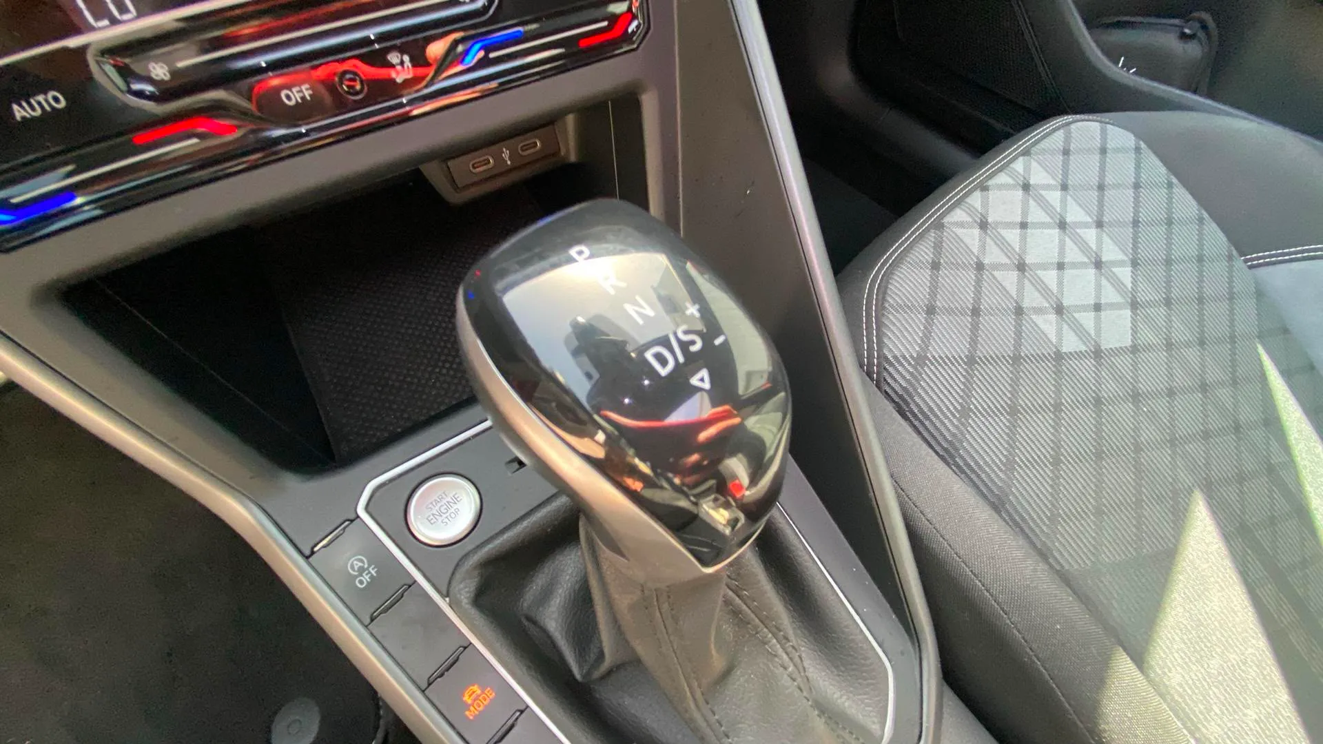 Volkswagen Taigo R-Line 1.5 TSI DSG - foto 16