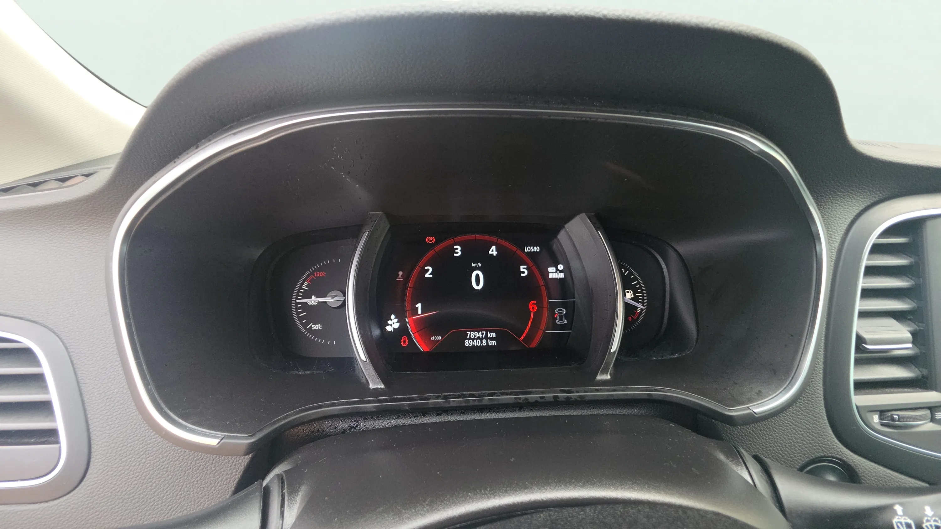 Renault Mégane Limited TCe GPF 18 - foto 16